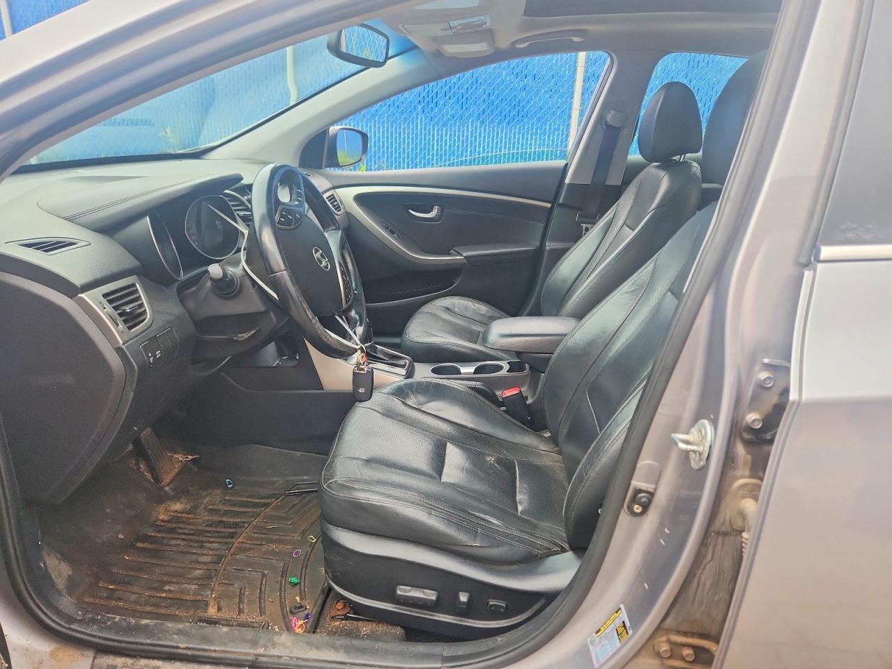 2013 Hyundai Elantra Gt Base Gray vin: KMHD35LE1DU016764