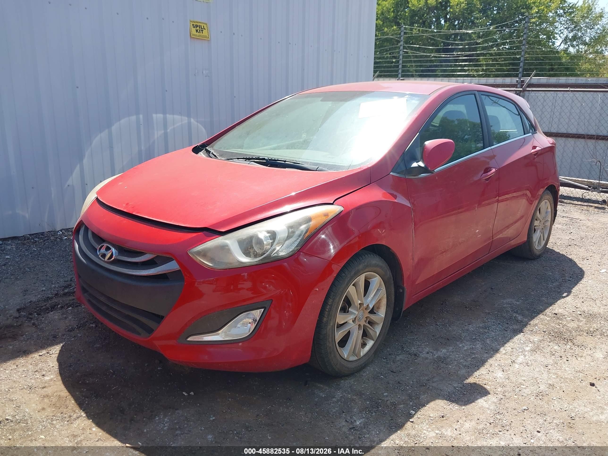 2013 Hyundai Elantra Gt   Red vin: KMHD35LE1DU031393