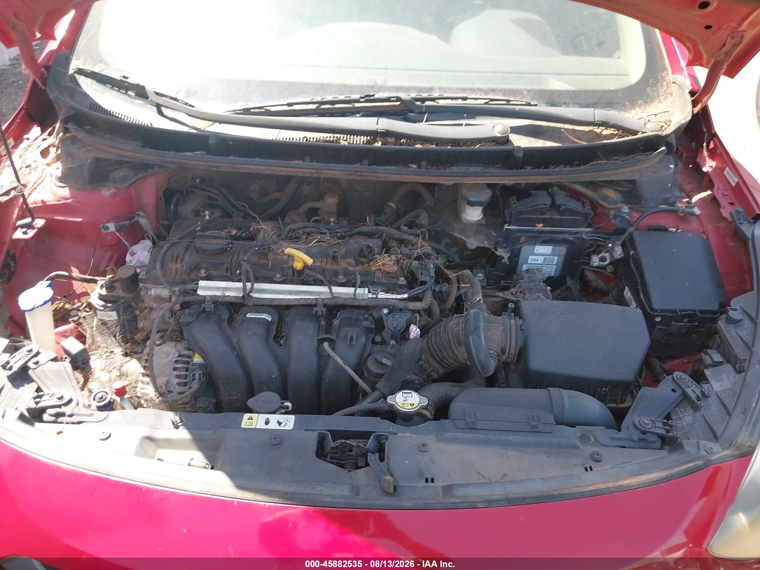 2013 Hyundai Elantra Gt   Red vin: KMHD35LE1DU031393