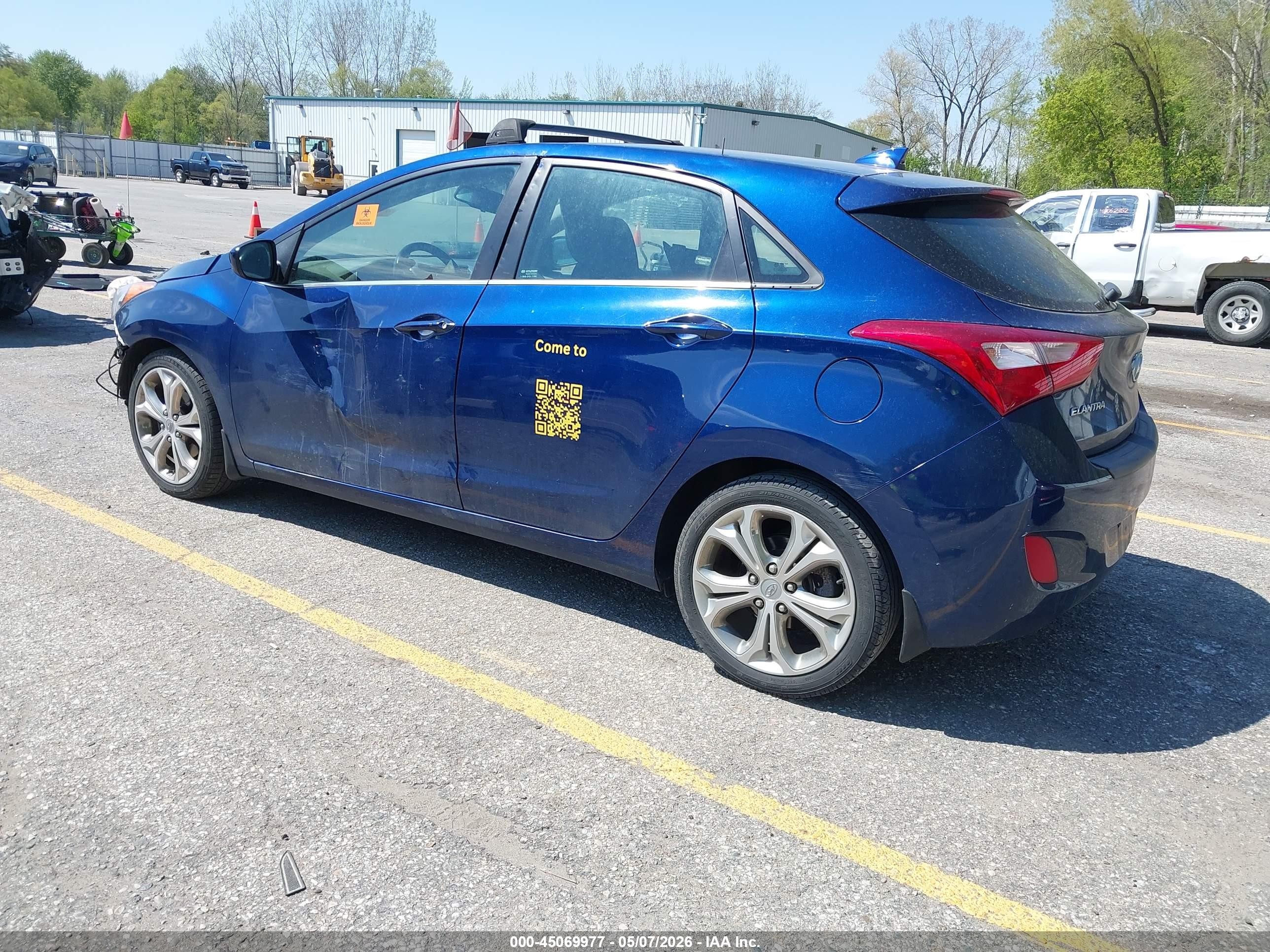 2013 Hyundai Elantra Gt Blue vin: KMHD35LE1DU081033