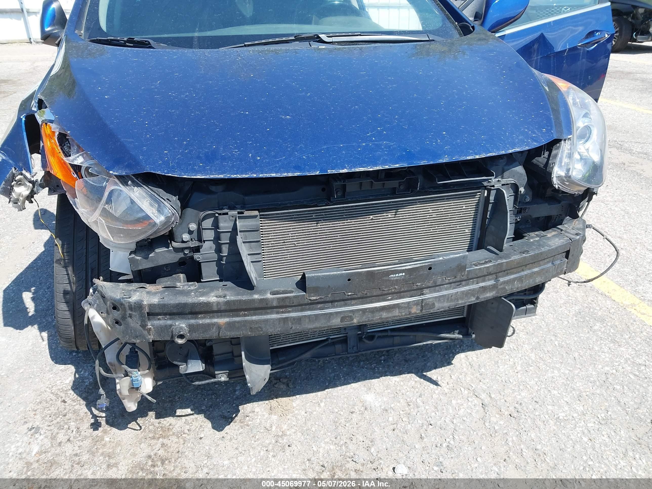 2013 Hyundai Elantra Gt Blue vin: KMHD35LE1DU081033