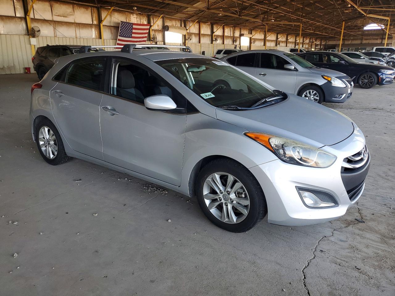 2013 Hyundai Elantra Gt Base Белый vin: KMHD35LE1DU087849