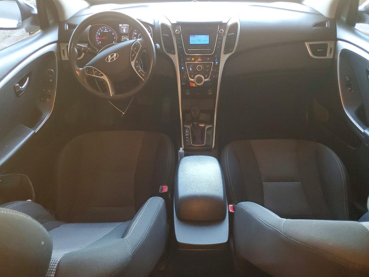2013 Hyundai Elantra Gt Base Белый vin: KMHD35LE1DU087849
