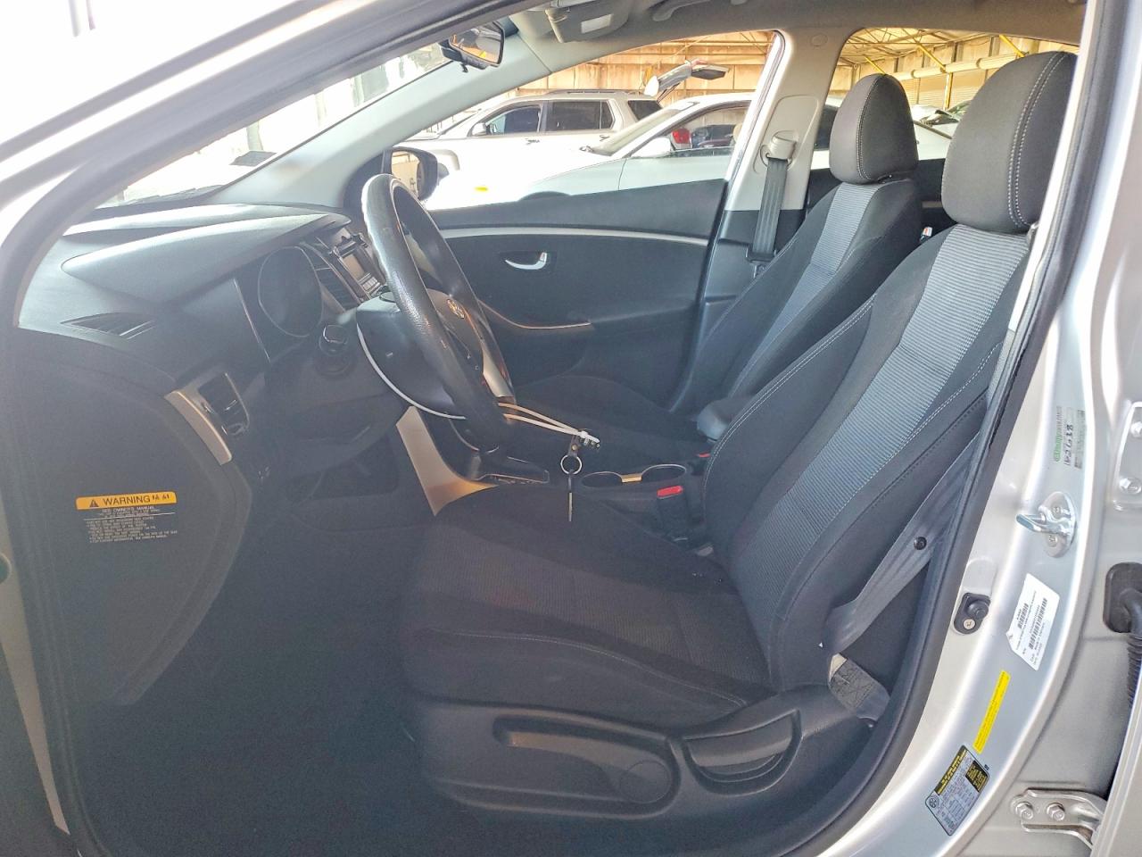 2013 Hyundai Elantra Gt Base Белый vin: KMHD35LE1DU087849