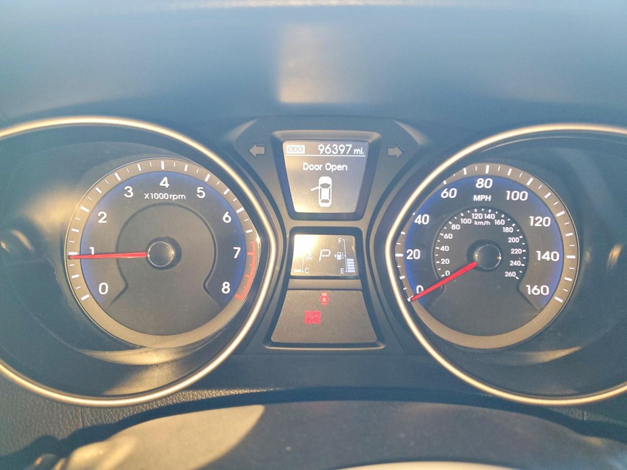 2013 Hyundai Elantra Gt Base Белый vin: KMHD35LE1DU087849