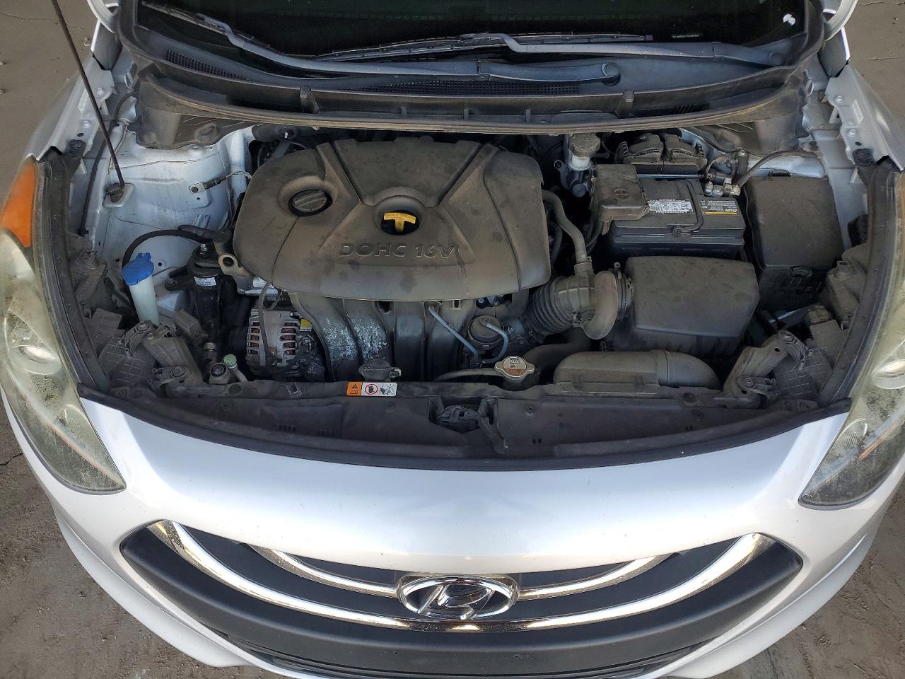 2013 Hyundai Elantra Gt Base Белый vin: KMHD35LE1DU087849