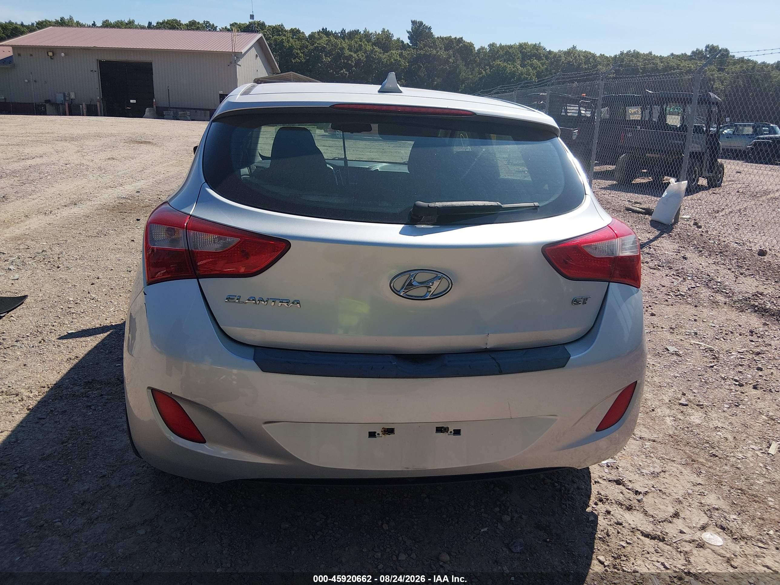 2013 Hyundai Elantra Gt   Серебряный vin: KMHD35LE1DU106867