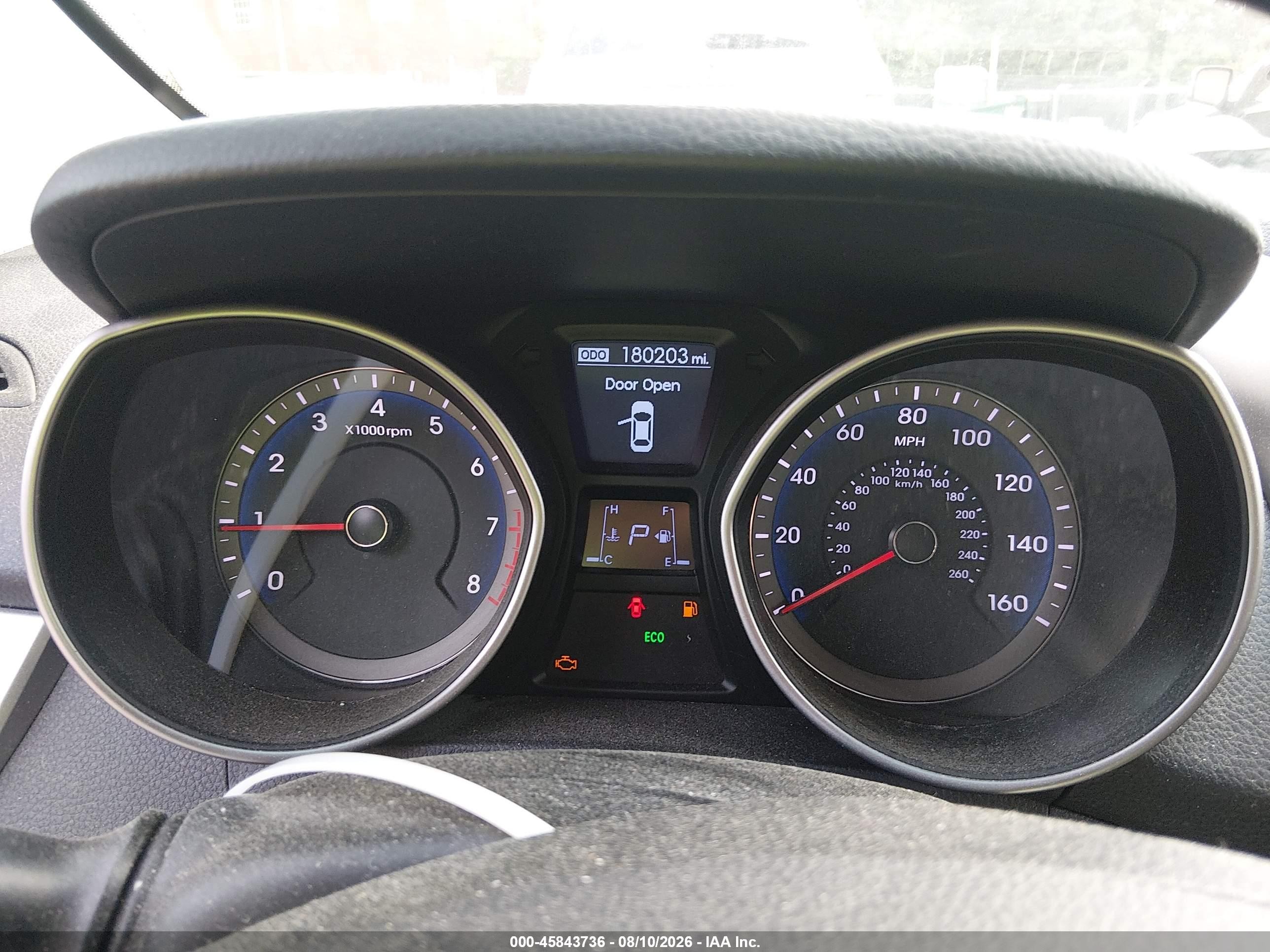 2013 Hyundai Elantra Gt White vin: KMHD35LE1DU112300