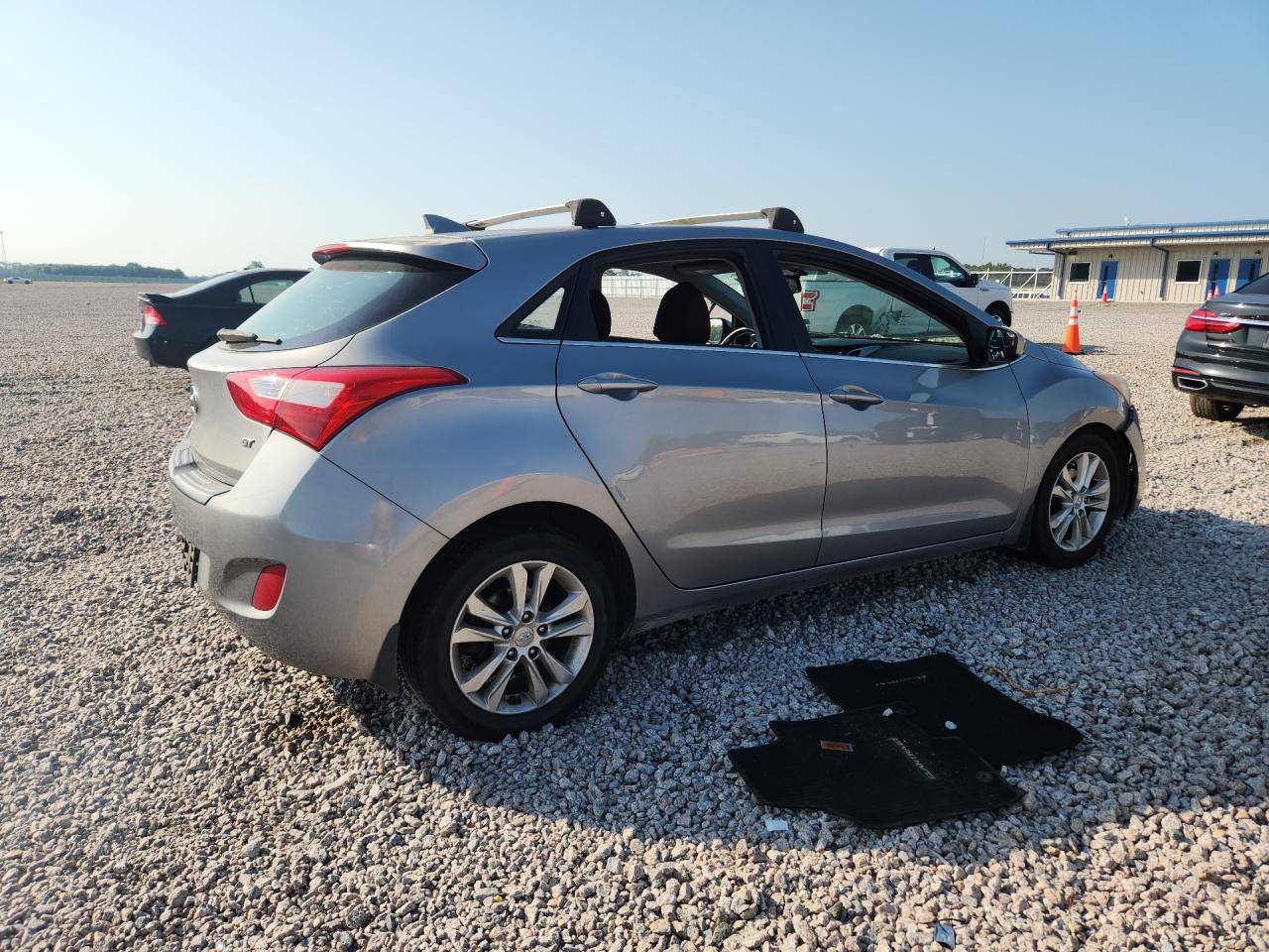 2013 Hyundai Elantra Gt Base Серебряный vin: KMHD35LE1DU126486