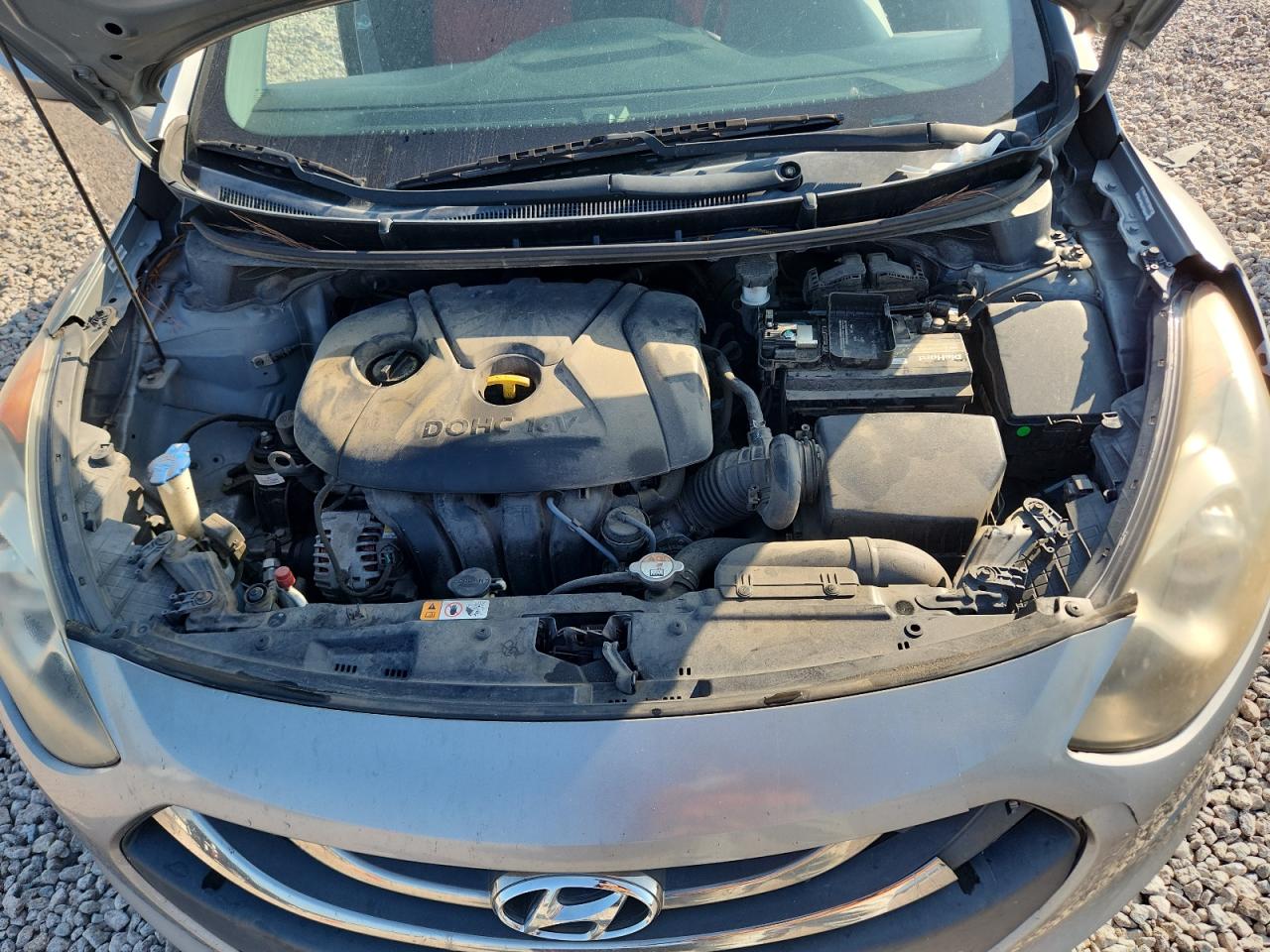 2013 Hyundai Elantra Gt Base Серебряный vin: KMHD35LE1DU126486