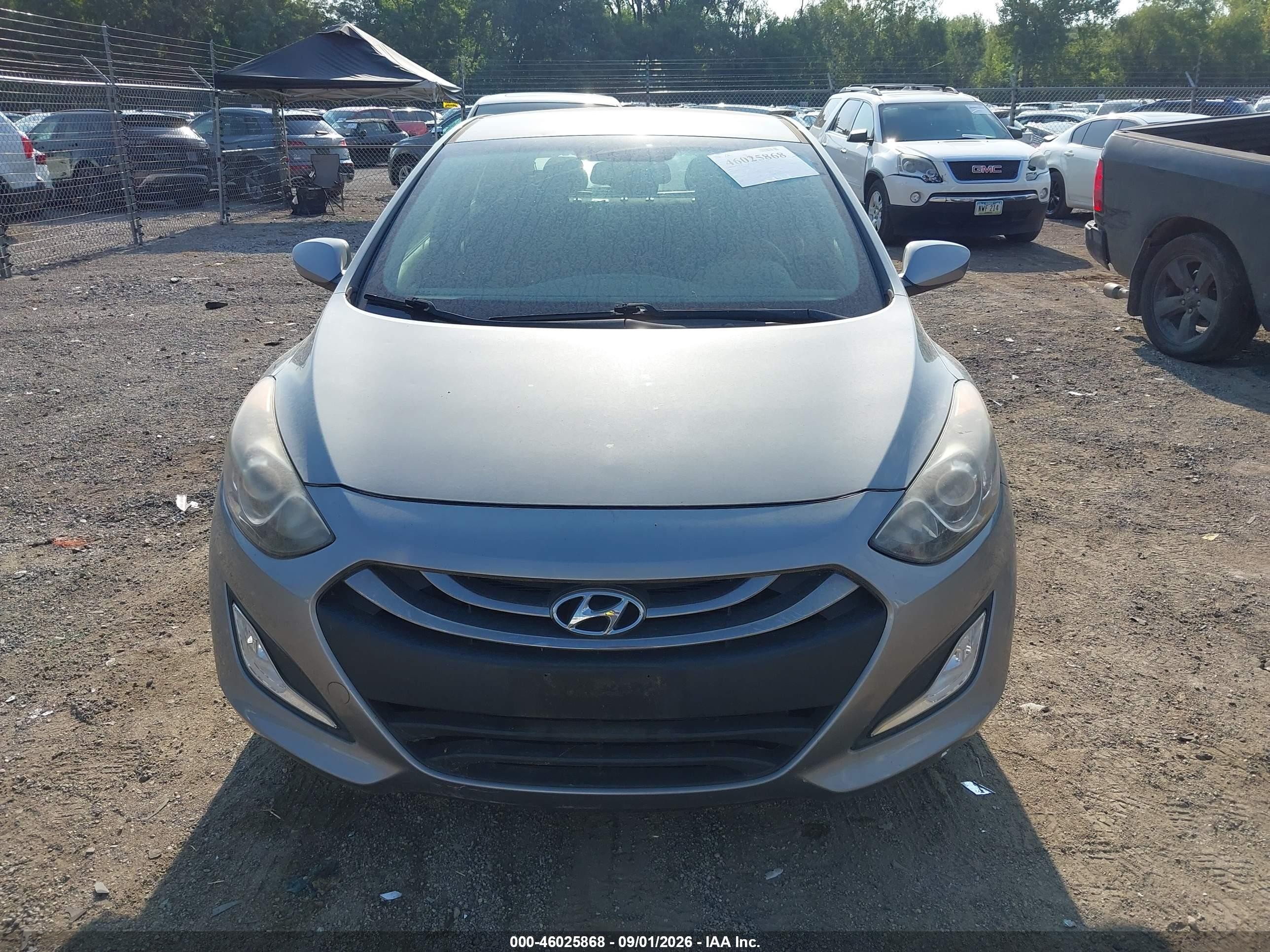 2013 Hyundai Elantra Gt   Серый vin: KMHD35LE1DU129923