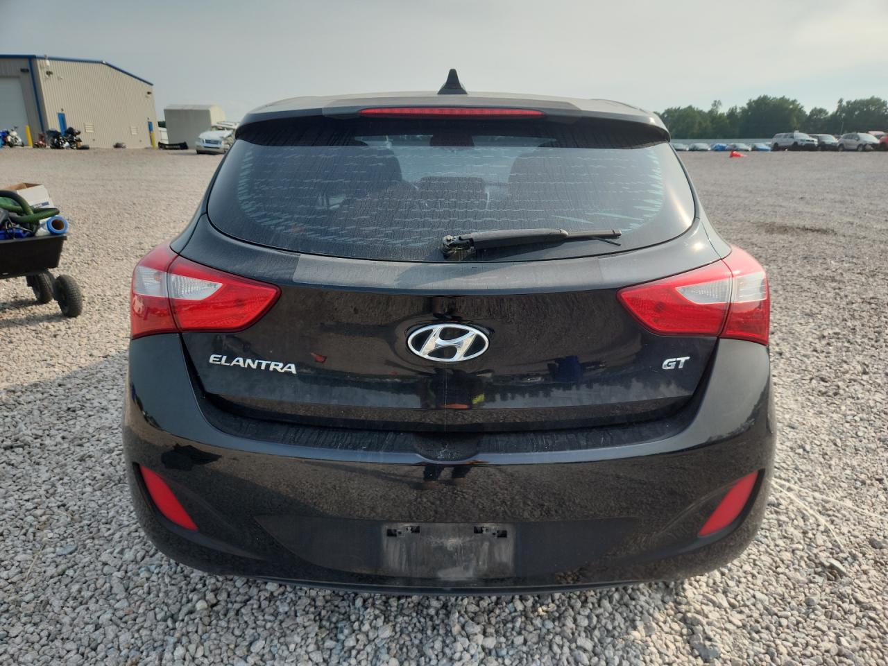 2013 Hyundai Elantra Gt Base Black vin: KMHD35LE2DU020838