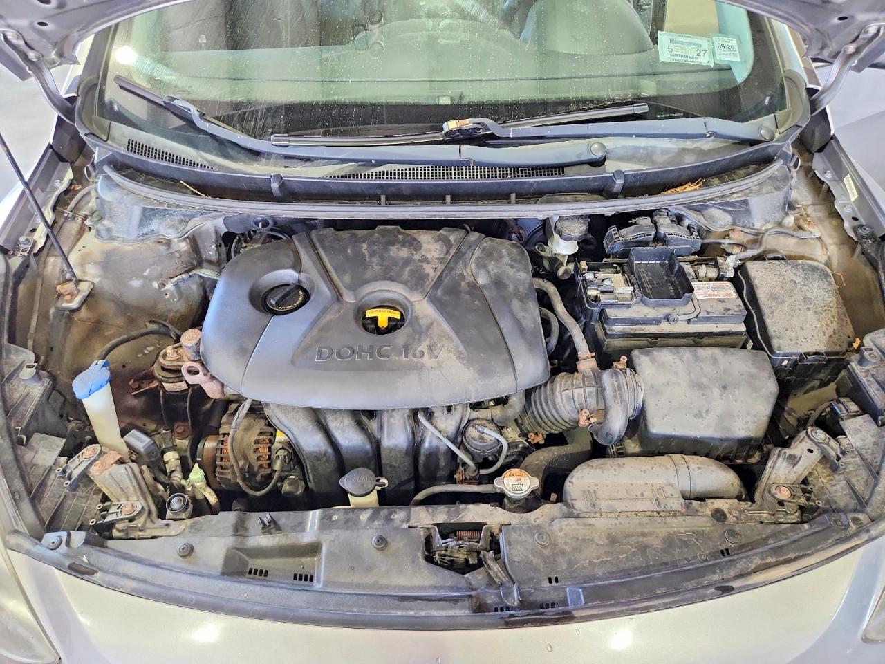 2013 Hyundai Elantra Gt Base Gray vin: KMHD35LE2DU020922