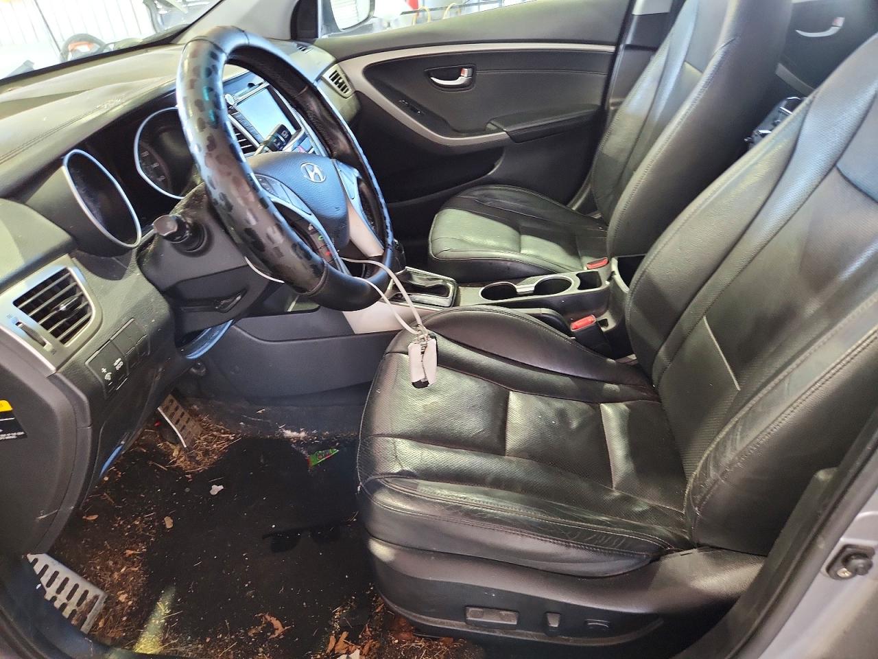 2013 Hyundai Elantra Gt Base Gray vin: KMHD35LE2DU020922