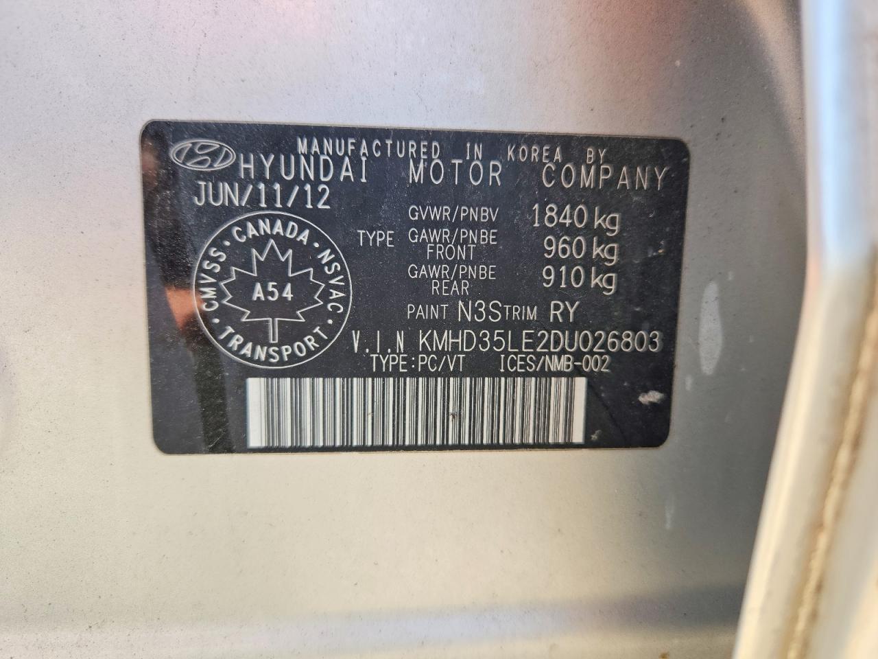 2013 Hyundai Elantra Gt Base Серебряный vin: KMHD35LE2DU026803