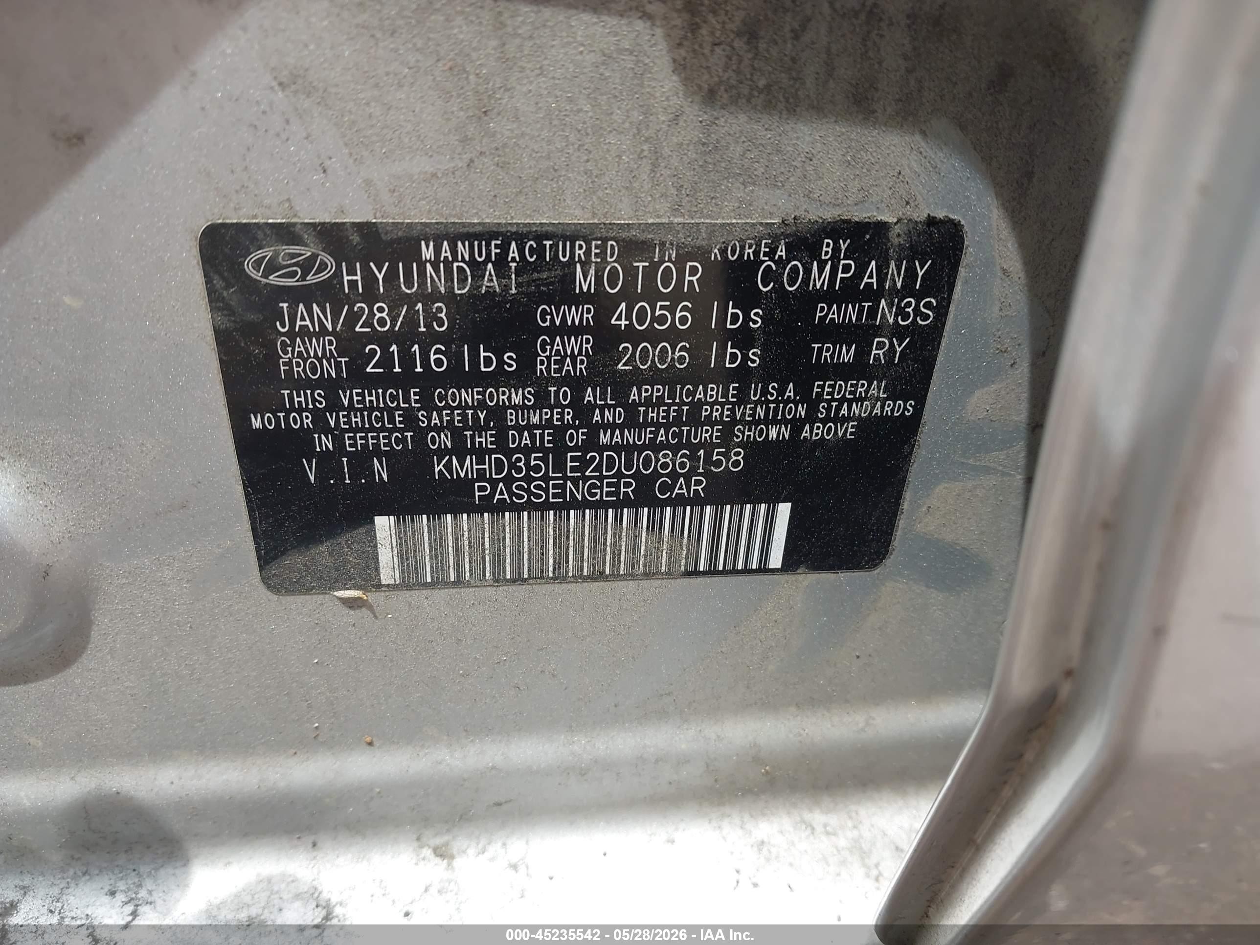 2013 Hyundai Elantra Gt   Silver vin: KMHD35LE2DU086158