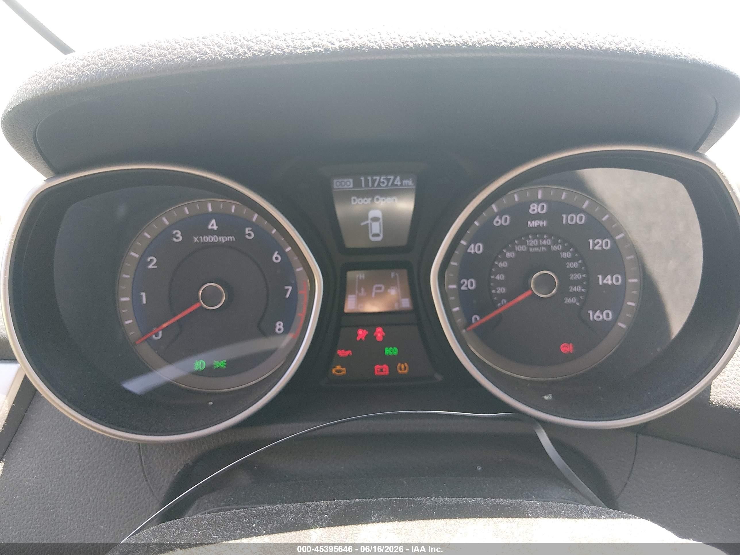 2013 Hyundai Elantra Gt   Silver vin: KMHD35LE2DU092607