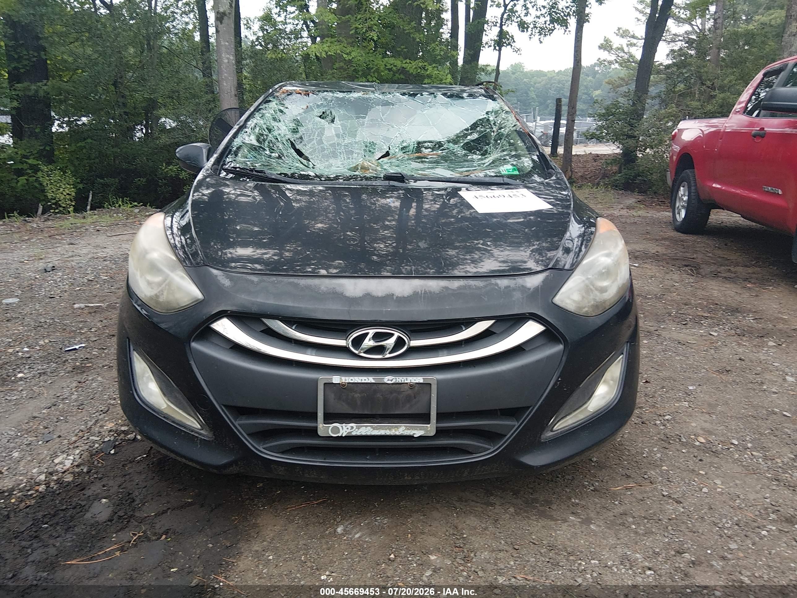 2013 Hyundai Elantra Gt   Черный vin: KMHD35LE2DU094518