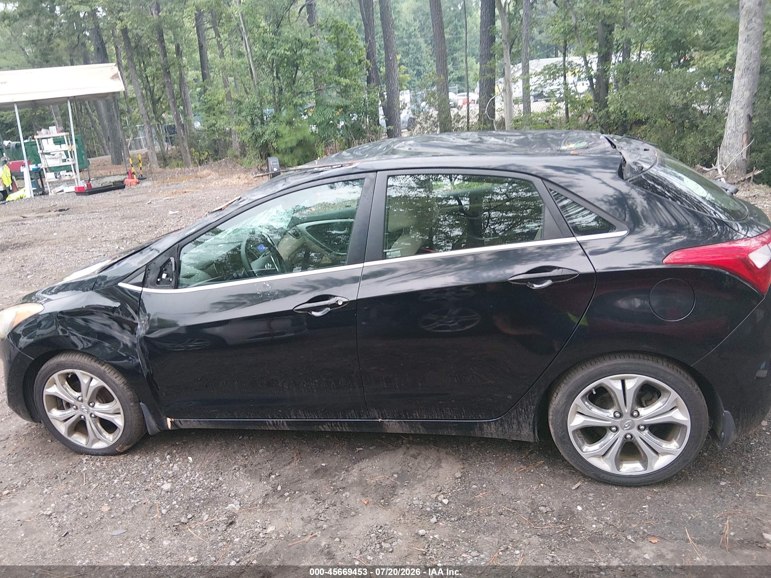 2013 Hyundai Elantra Gt   Черный vin: KMHD35LE2DU094518