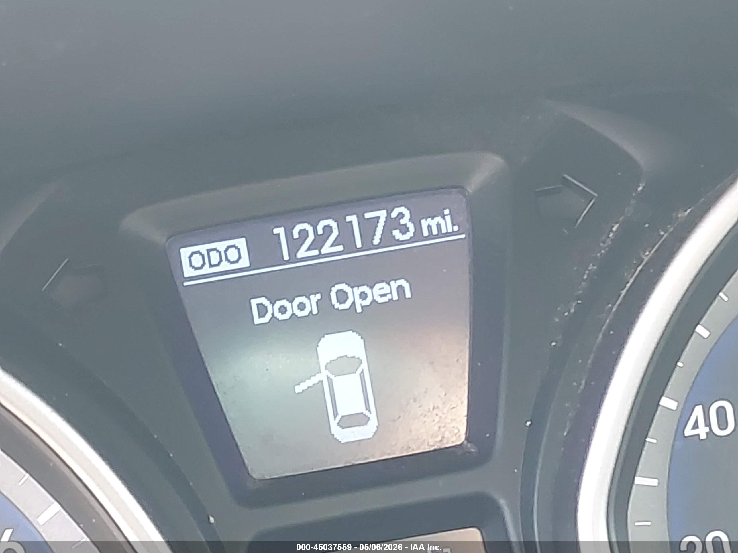 2013 Hyundai Elantra Gt   Silver vin: KMHD35LE2DU104917