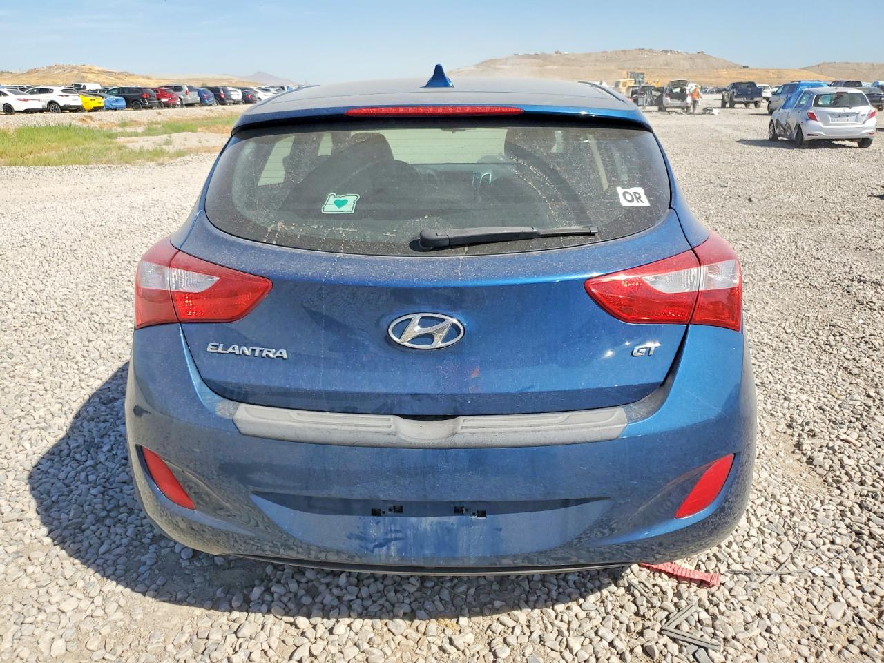 2013 Hyundai Elantra Gt Base Blue vin: KMHD35LE2DU150084