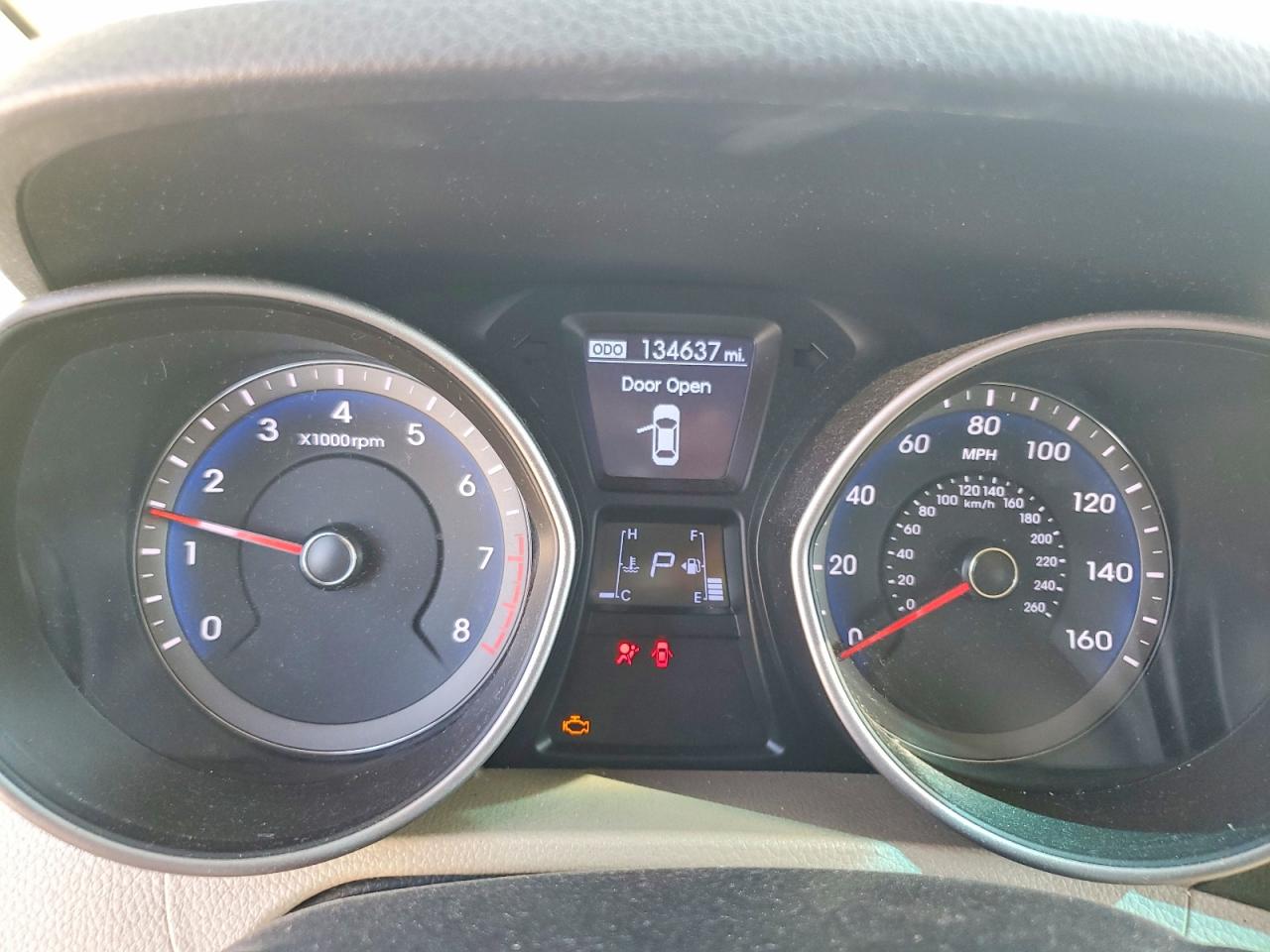 2013 Hyundai Elantra Gt Base Blue vin: KMHD35LE2DU150084
