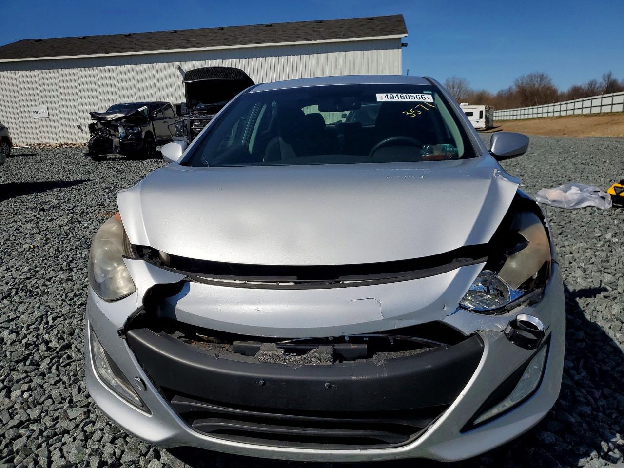 2013 Hyundai Elantra Gt Base Silver vin: KMHD35LE3DU023571