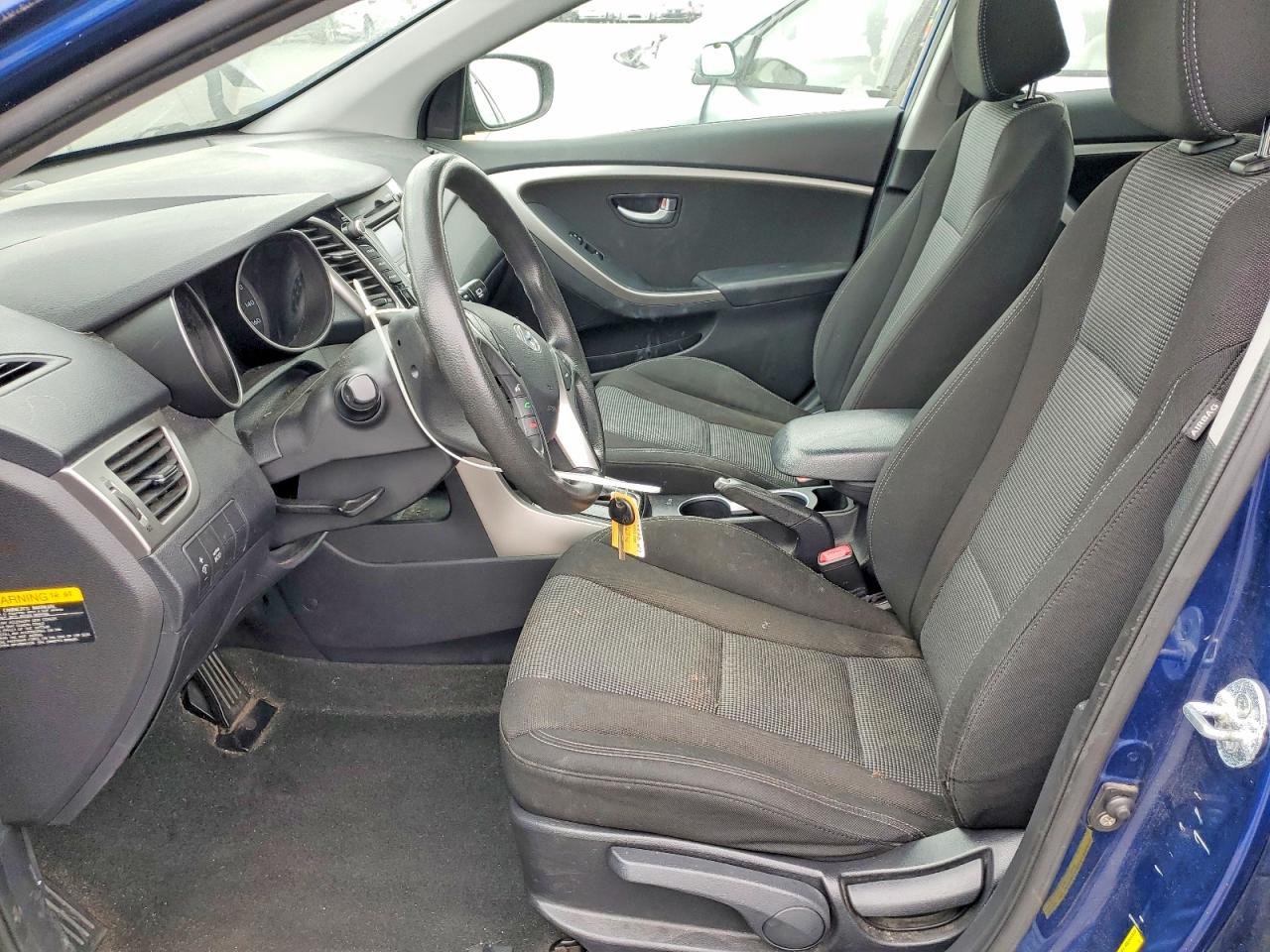 2013 Hyundai Elantra Gt Base Blue vin: KMHD35LE3DU025272