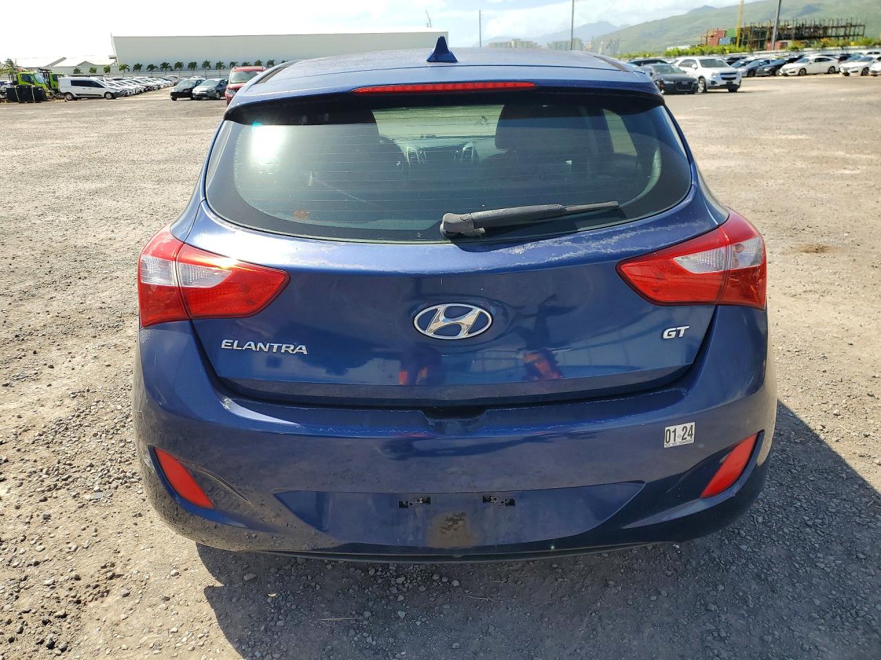 2013 Hyundai Elantra Gt Base Blue vin: KMHD35LE3DU053475
