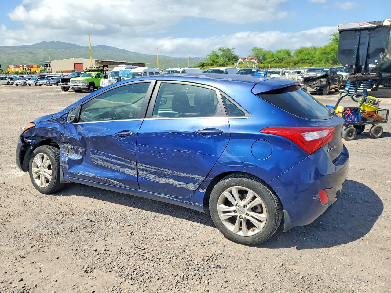 2013 Hyundai Elantra Gt Base Blue vin: KMHD35LE3DU053475
