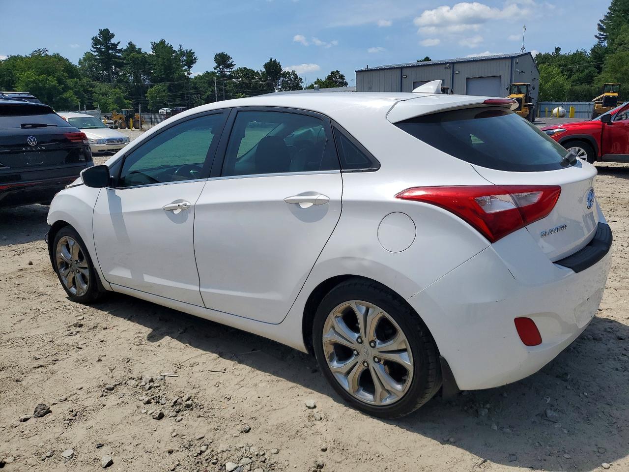 2013 Hyundai Elantra Gt Base White vin: KMHD35LE3DU066825