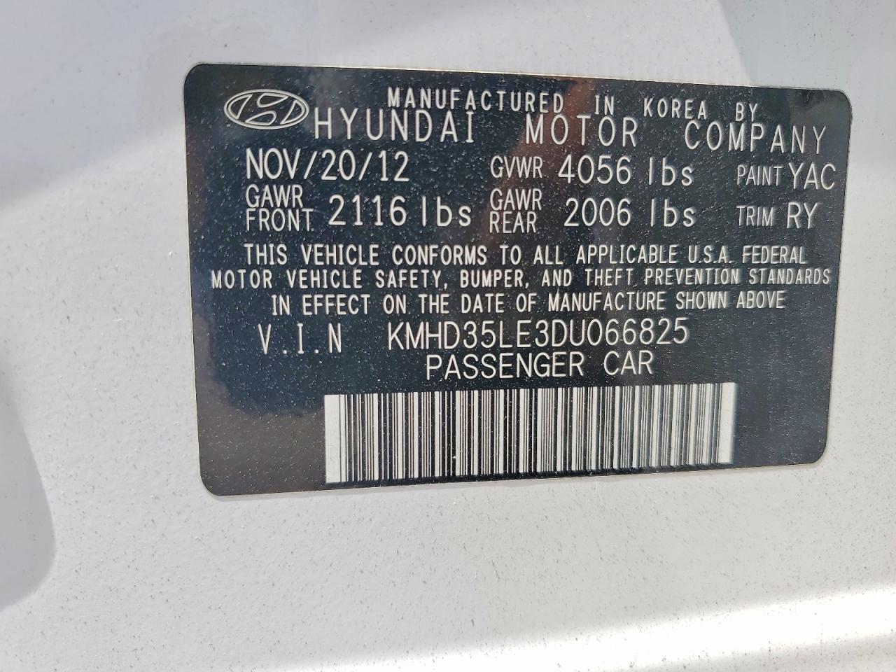 2013 Hyundai Elantra Gt Base White vin: KMHD35LE3DU066825