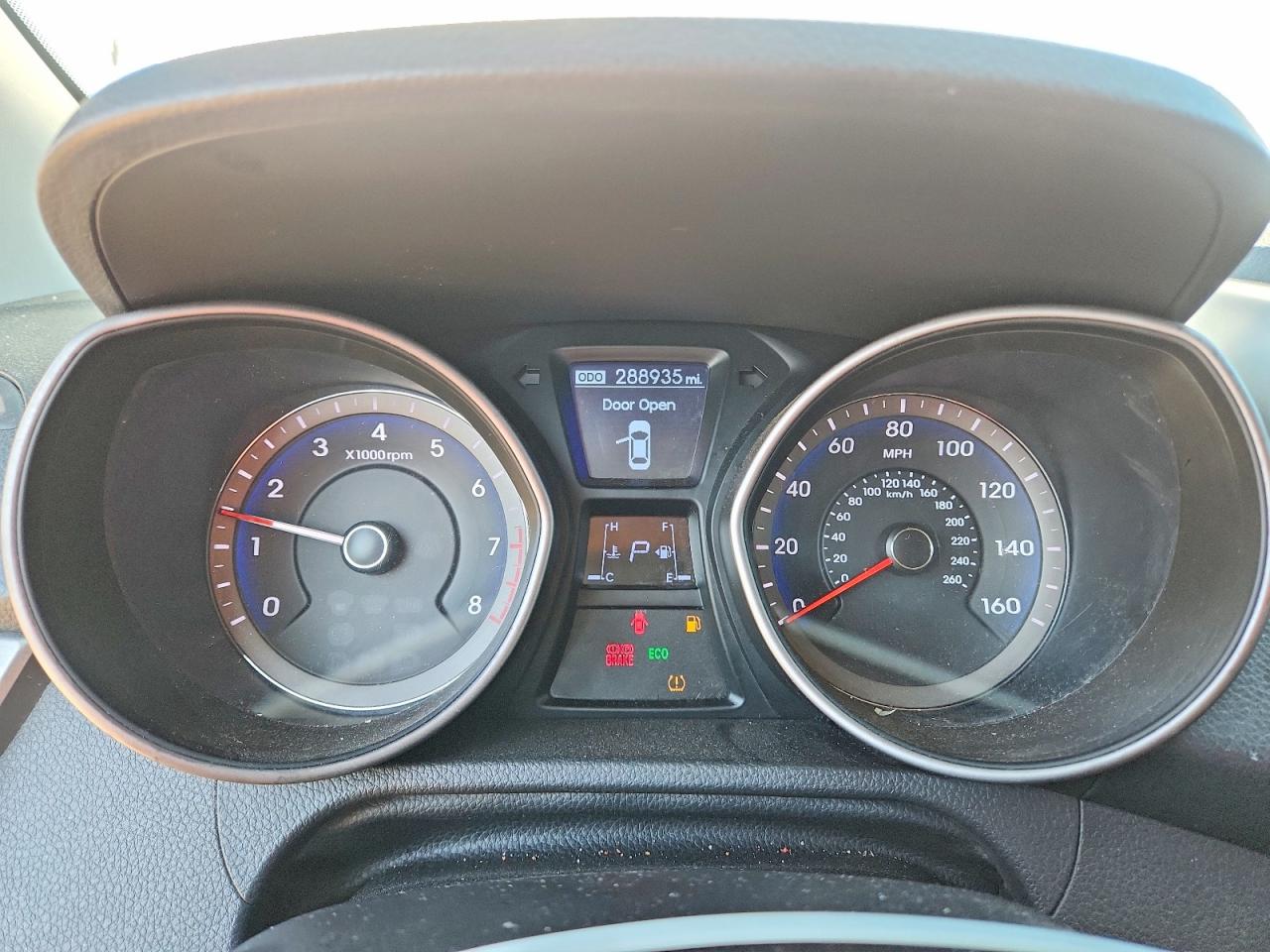 2013 Hyundai Elantra Gt Base White vin: KMHD35LE3DU067134