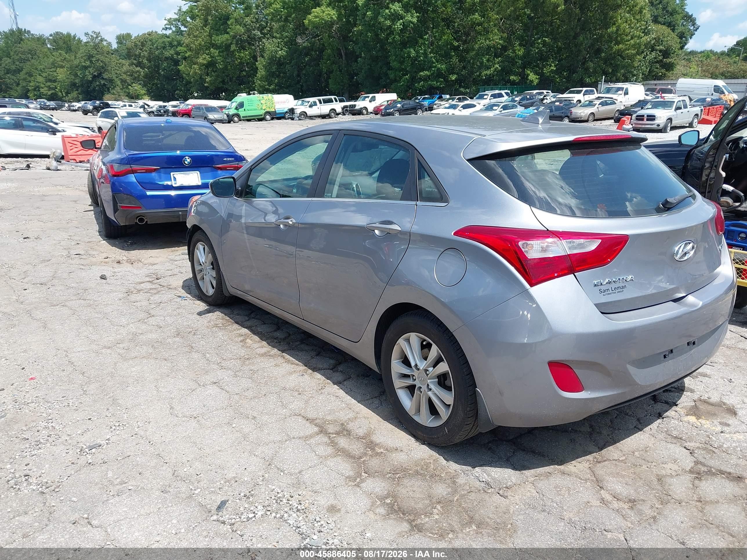 2013 Hyundai Elantra Gt   Gray vin: KMHD35LE3DU071085