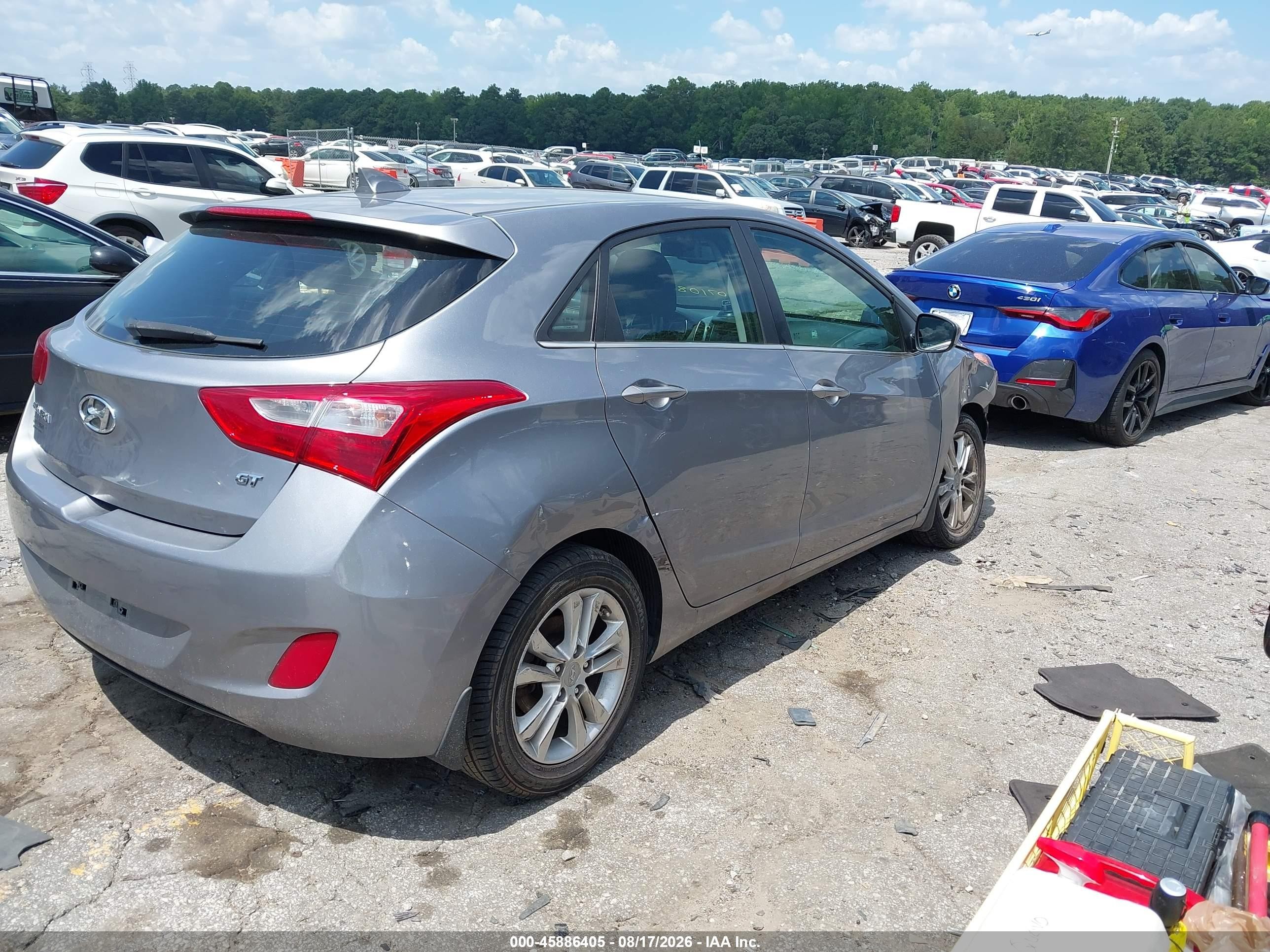 2013 Hyundai Elantra Gt   Gray vin: KMHD35LE3DU071085