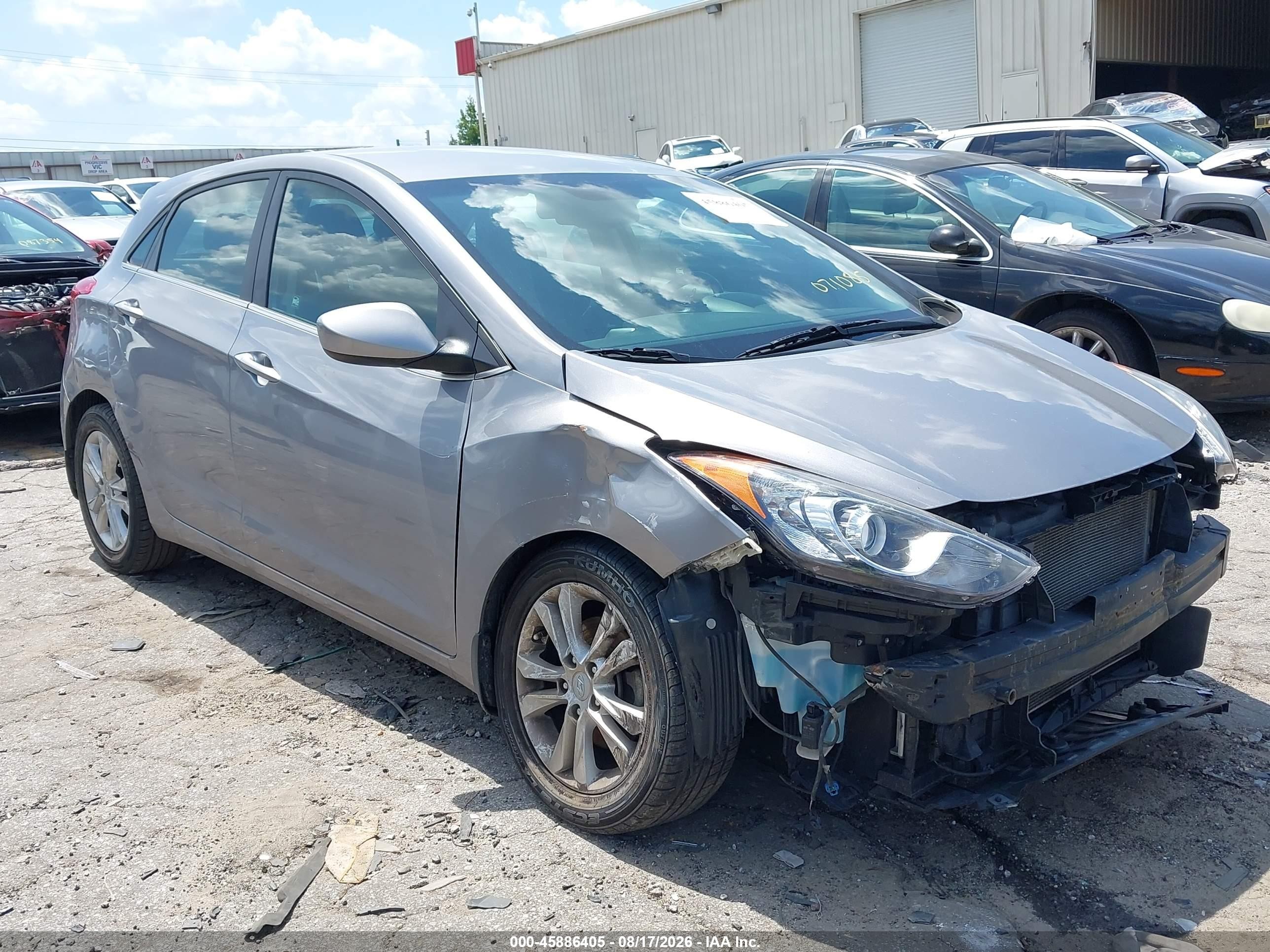 2013 Hyundai Elantra Gt   Gray vin: KMHD35LE3DU071085