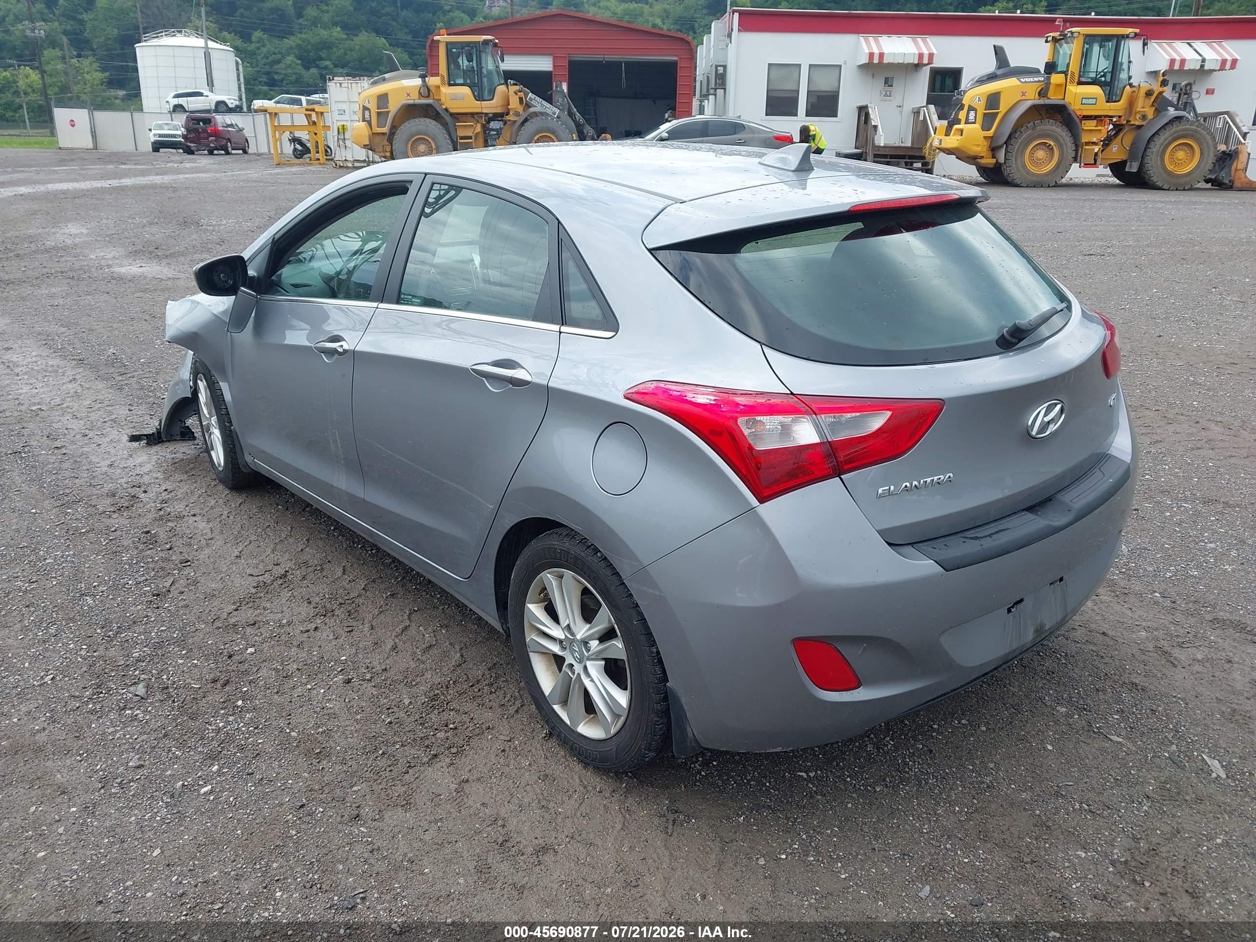 2013 Hyundai Elantra Gt   Silver vin: KMHD35LE3DU080157
