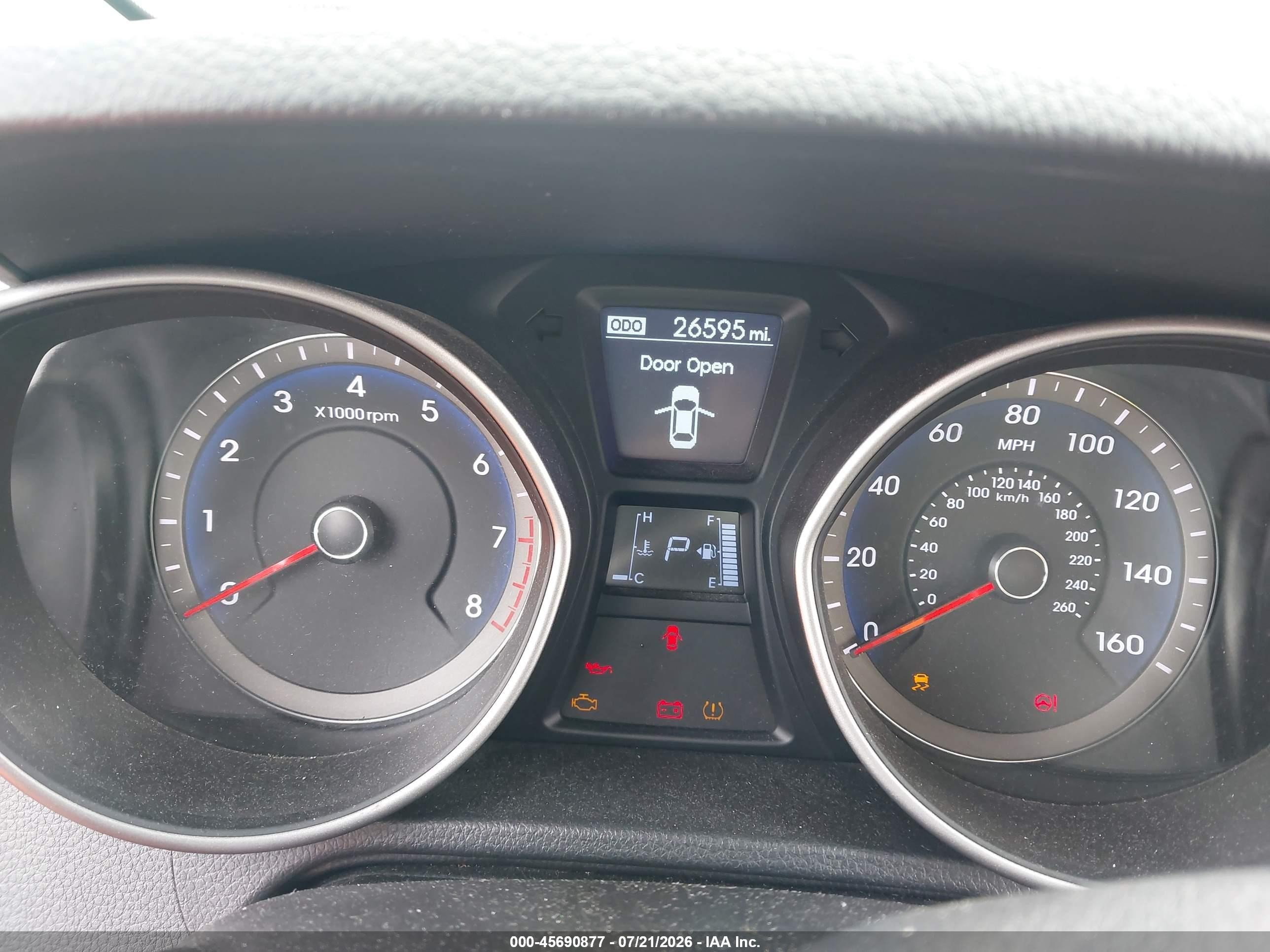 2013 Hyundai Elantra Gt   Silver vin: KMHD35LE3DU080157