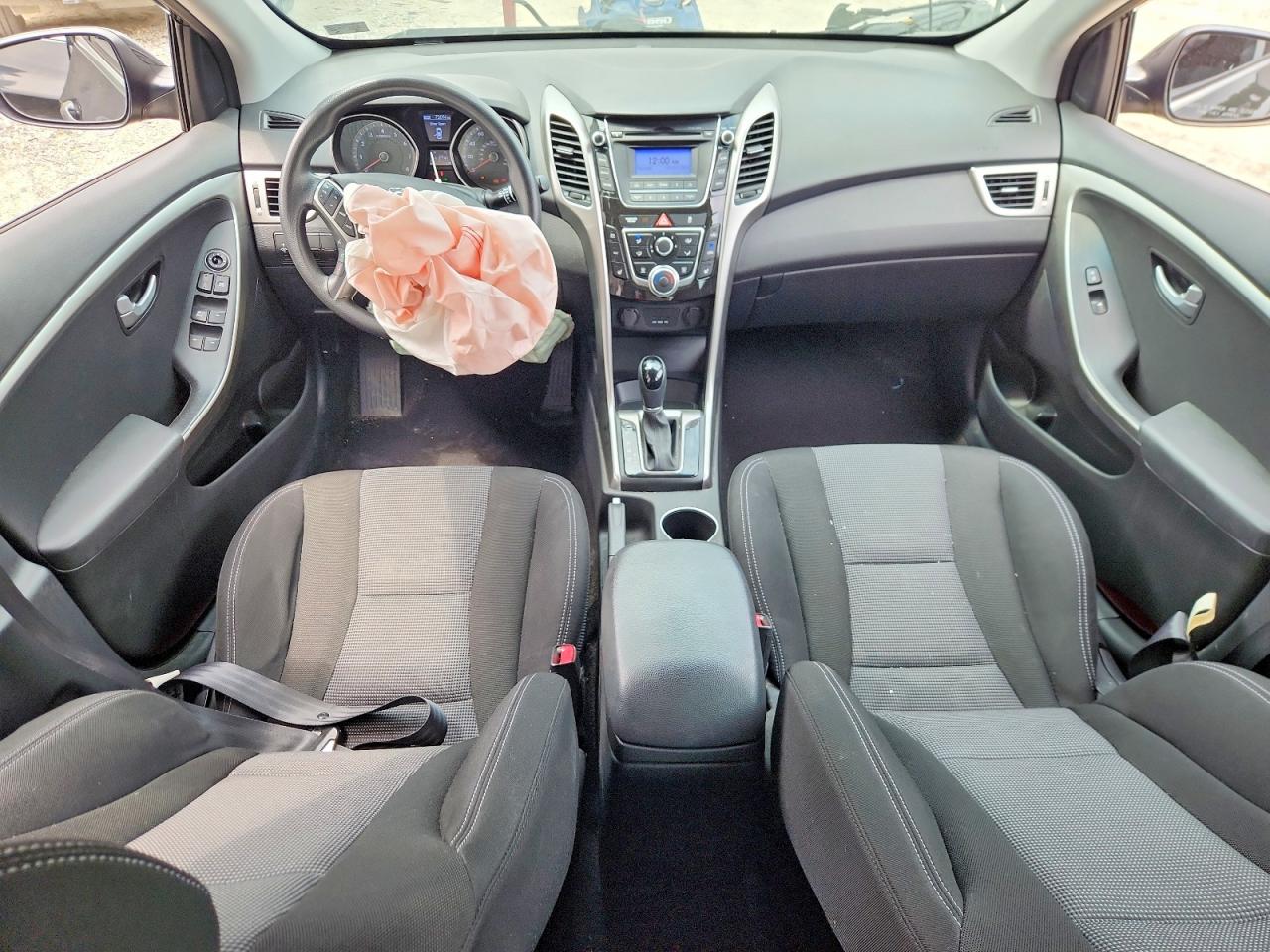 2013 Hyundai Elantra Gt Base Black vin: KMHD35LE3DU114596