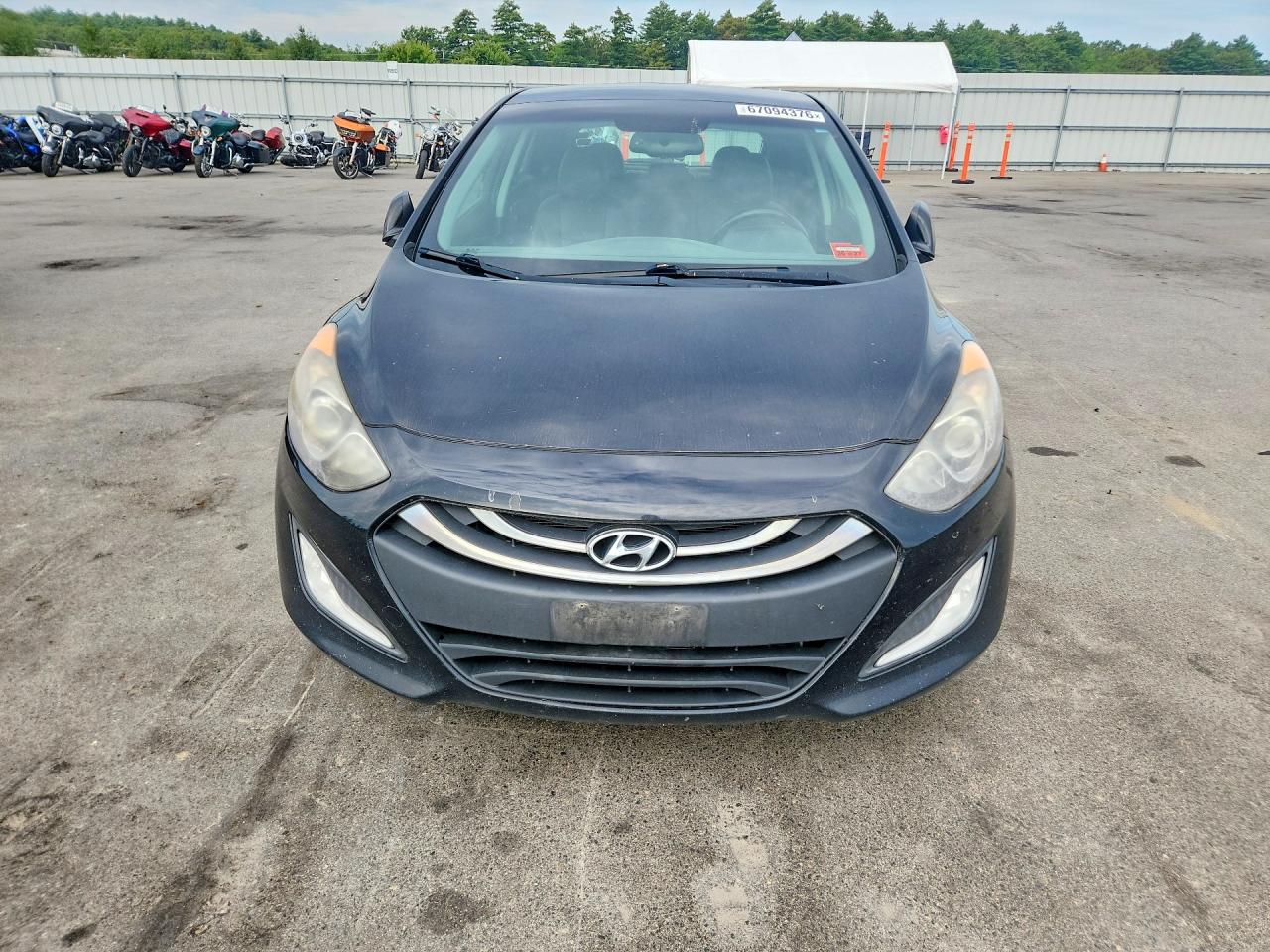 2013 Hyundai Elantra Gt Base Black vin: KMHD35LE3DU124562