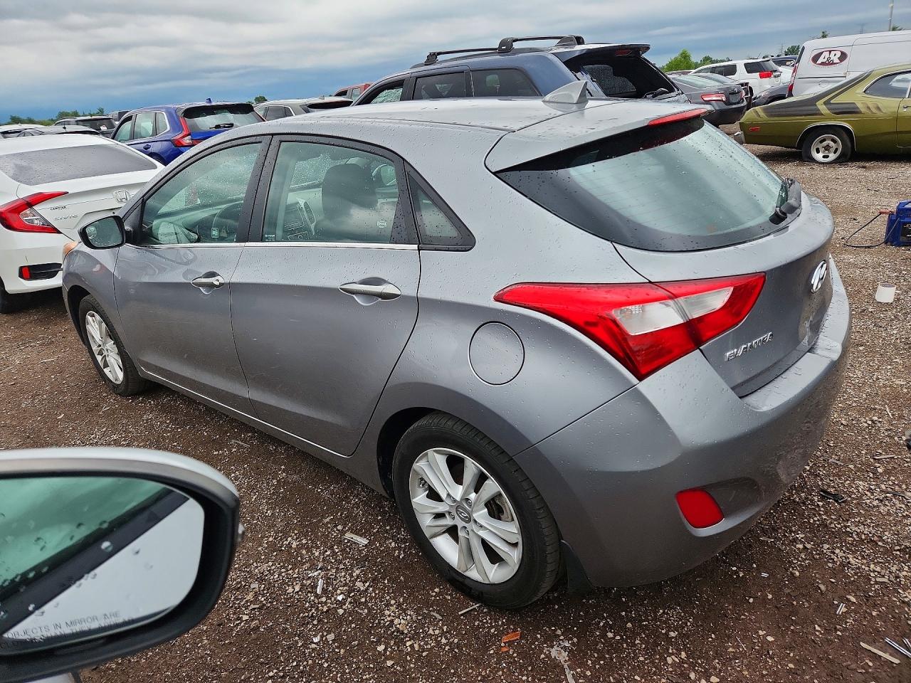 2013 Hyundai Elantra Gt Gray vin: KMHD35LE4DU023885