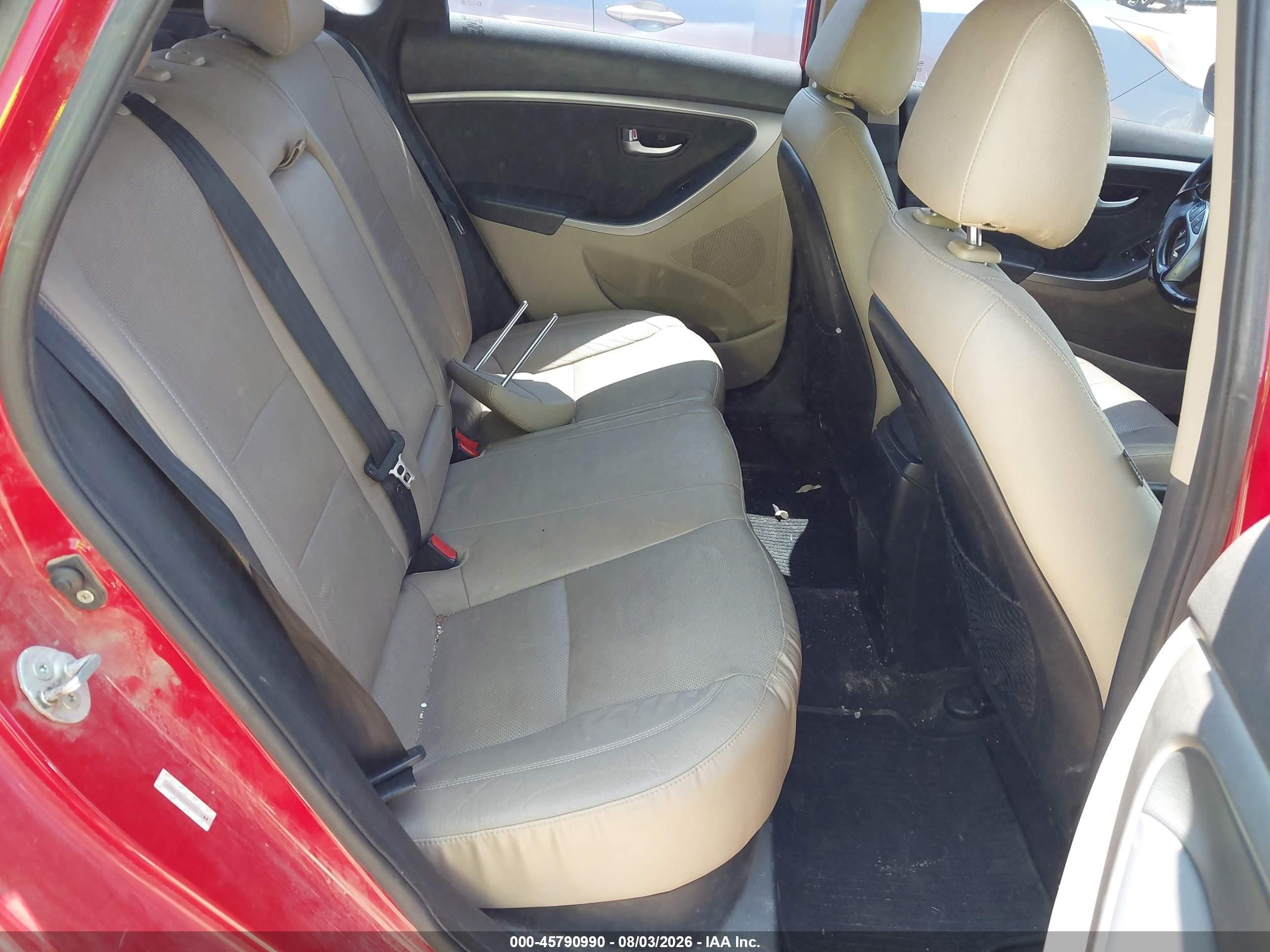 2013 Hyundai Elantra Gt   Red vin: KMHD35LE4DU052609