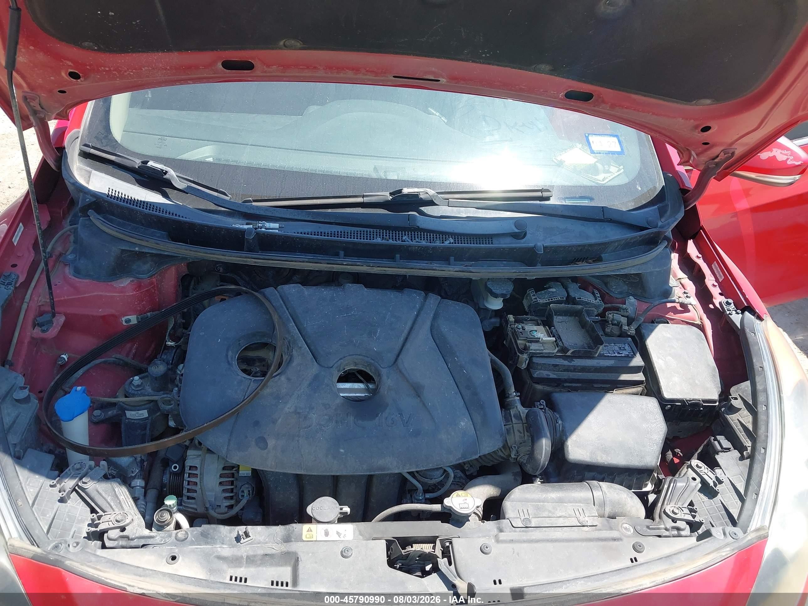 2013 Hyundai Elantra Gt   Red vin: KMHD35LE4DU052609