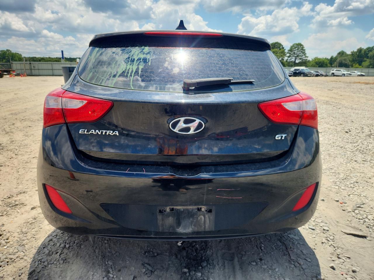 2013 Hyundai Elantra Gt Base Черный vin: KMHD35LE4DU053498