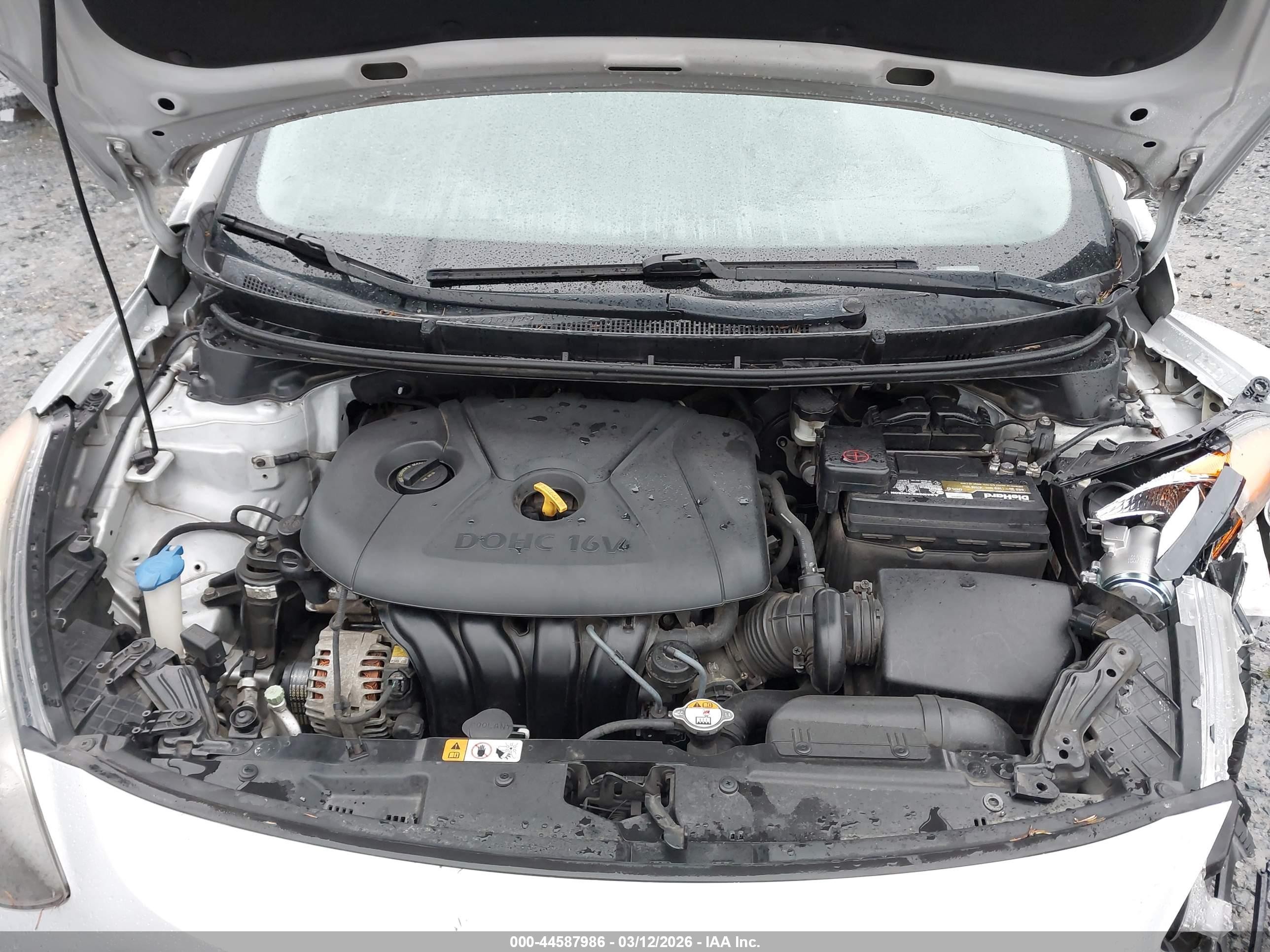 2013 Hyundai Elantra Gt   Gray vin: KMHD35LE4DU057762