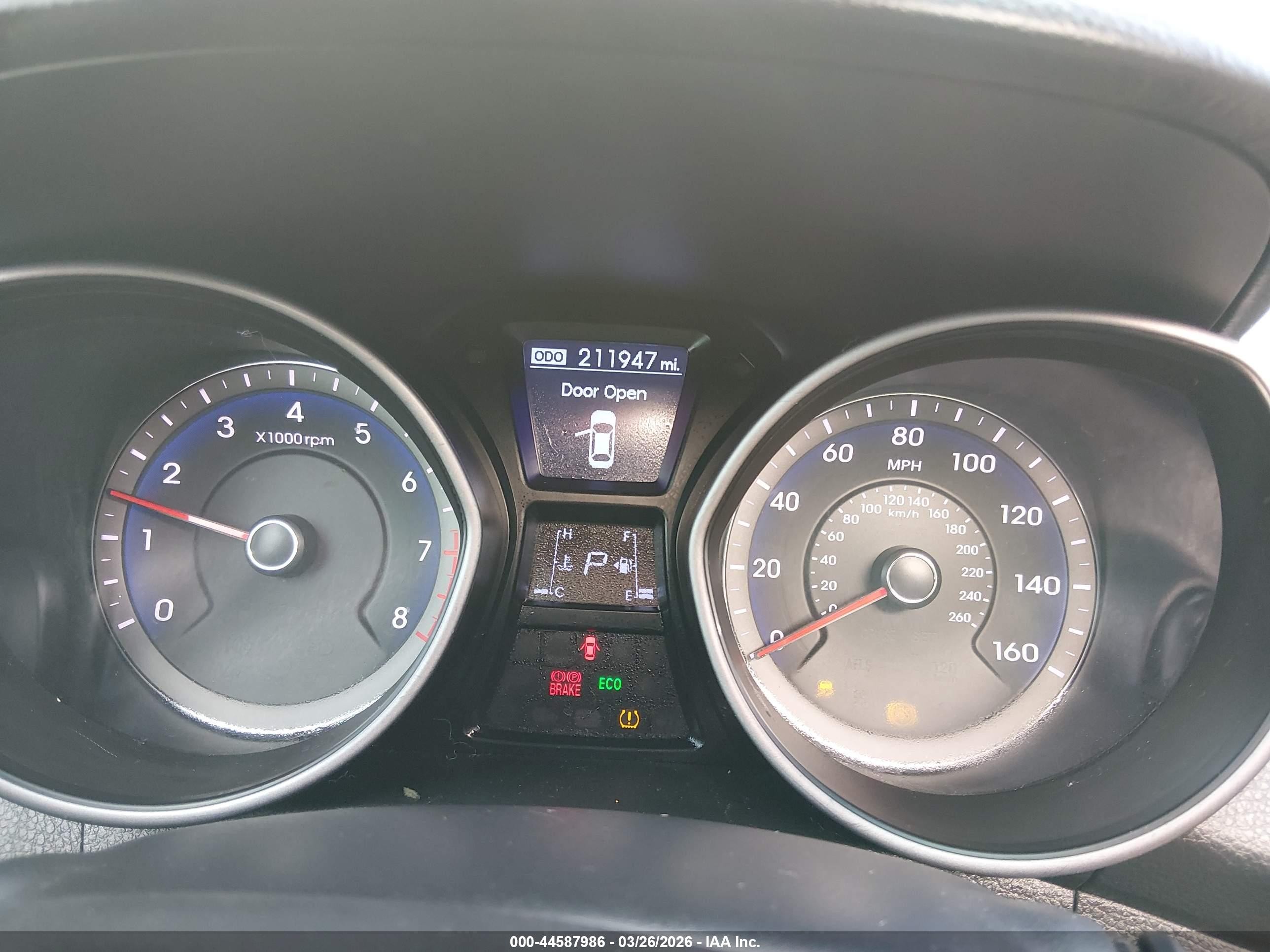 2013 Hyundai Elantra Gt   Gray vin: KMHD35LE4DU057762