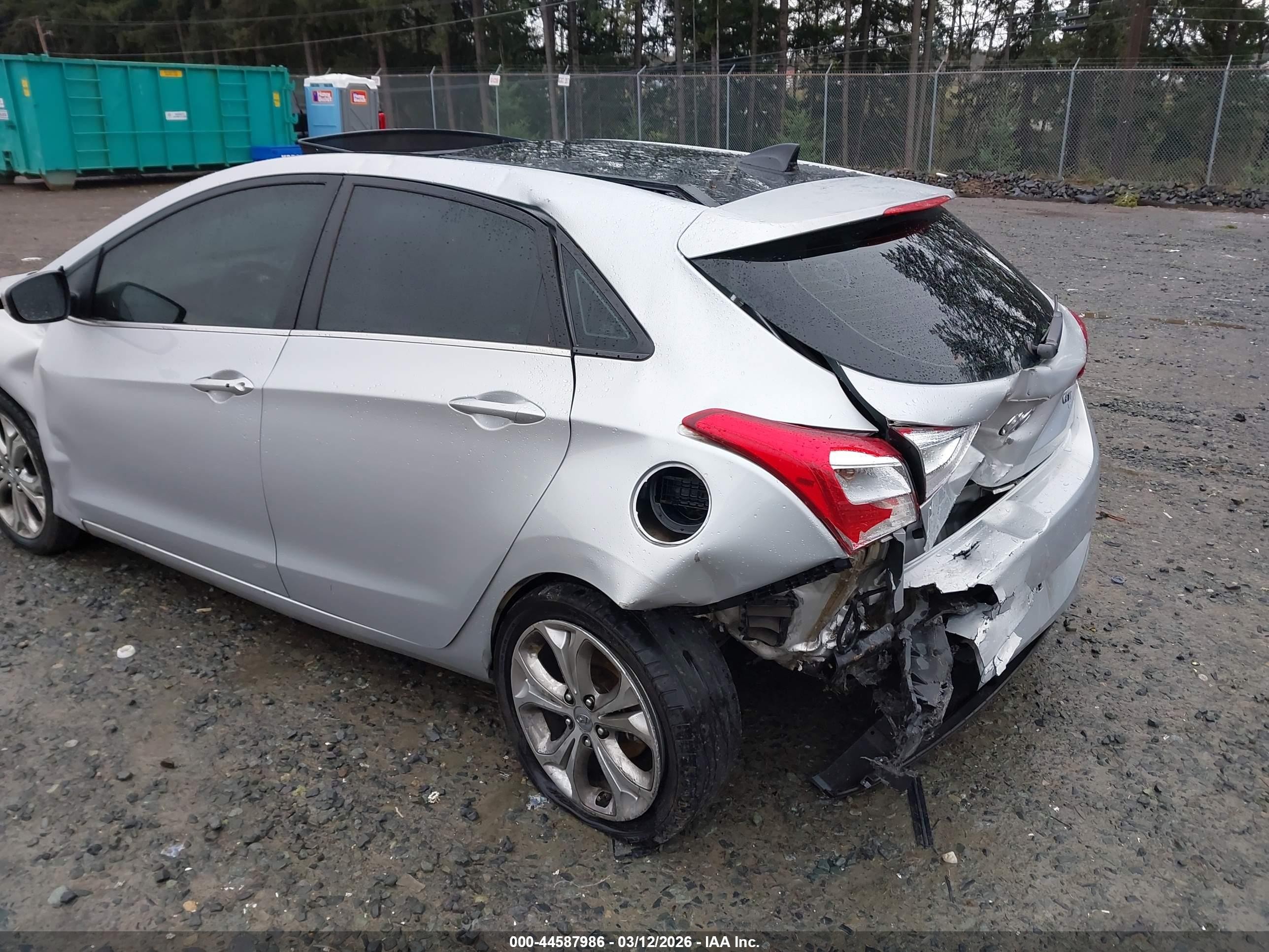 2013 Hyundai Elantra Gt   Gray vin: KMHD35LE4DU057762