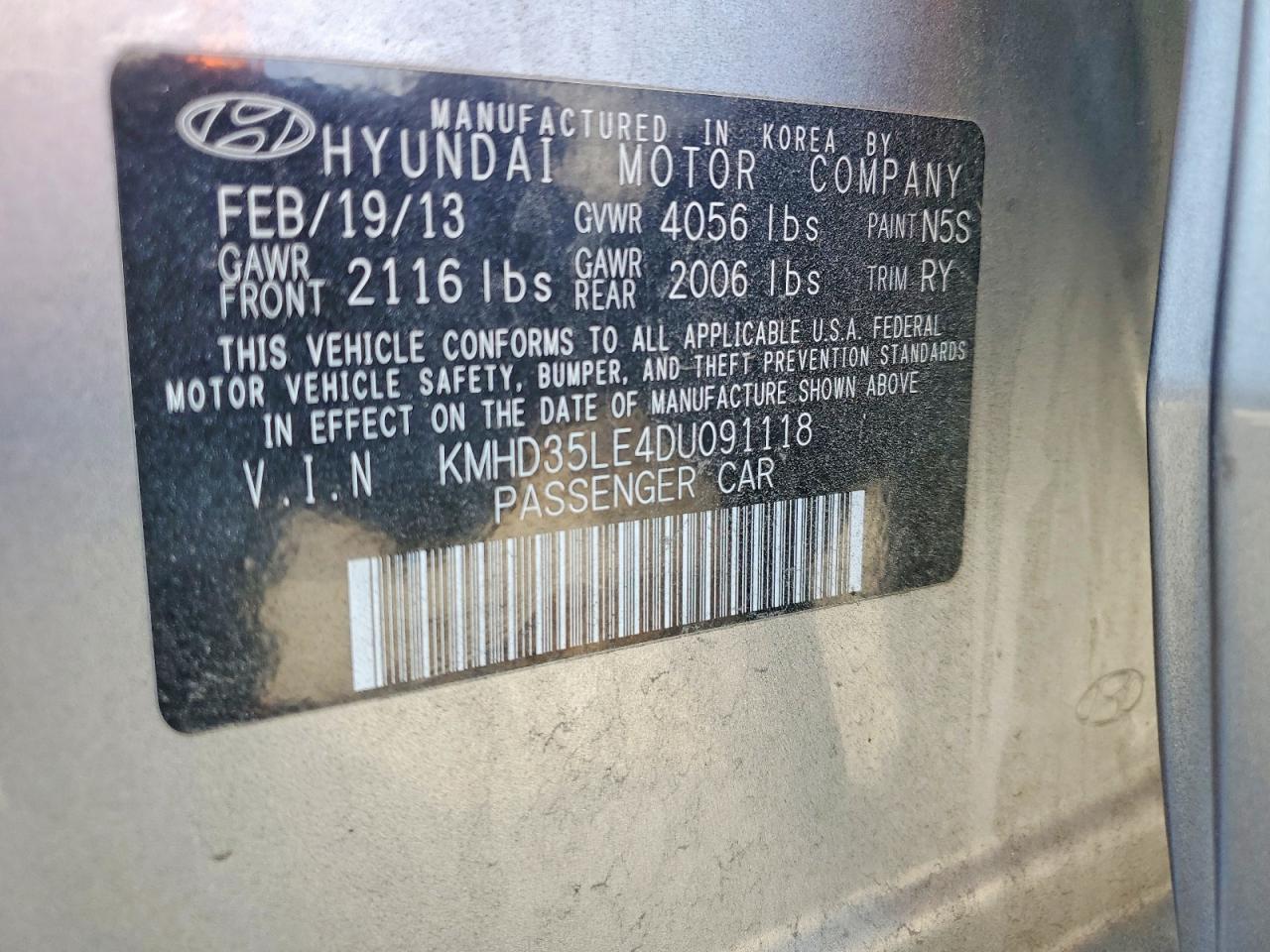 2013 Hyundai Elantra Gt Base Gray vin: KMHD35LE4DU091118