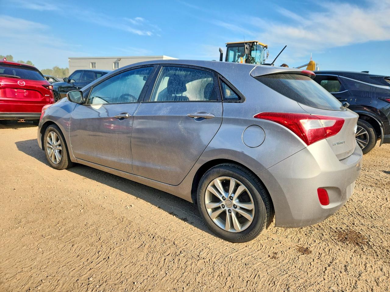 2013 Hyundai Elantra Gt Base Silver vin: KMHD35LE4DU124506