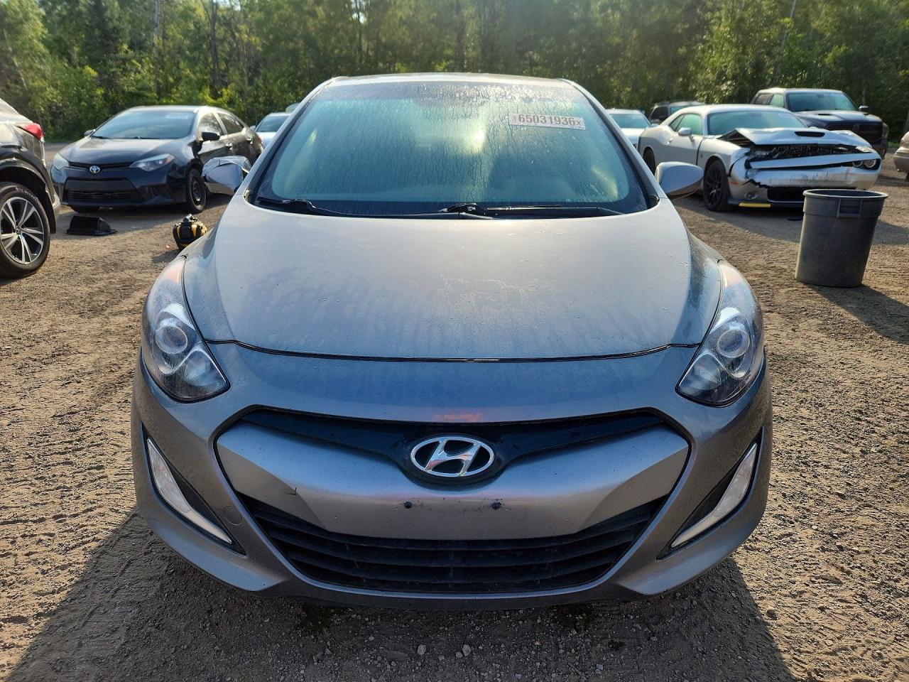 2013 Hyundai Elantra Gt Base Silver vin: KMHD35LE4DU124506
